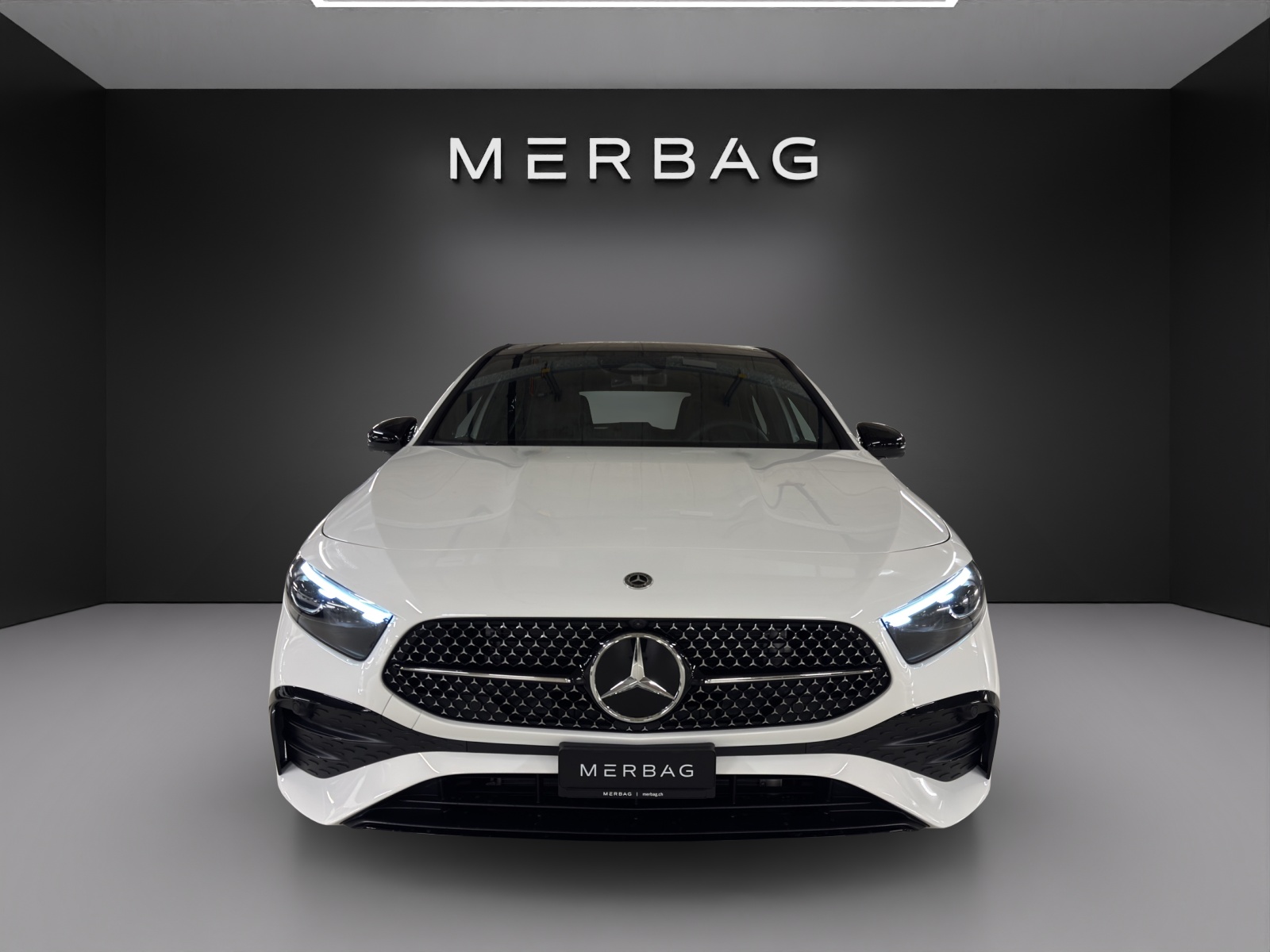 MERCEDES-BENZ A 200 7G-DCT - 2