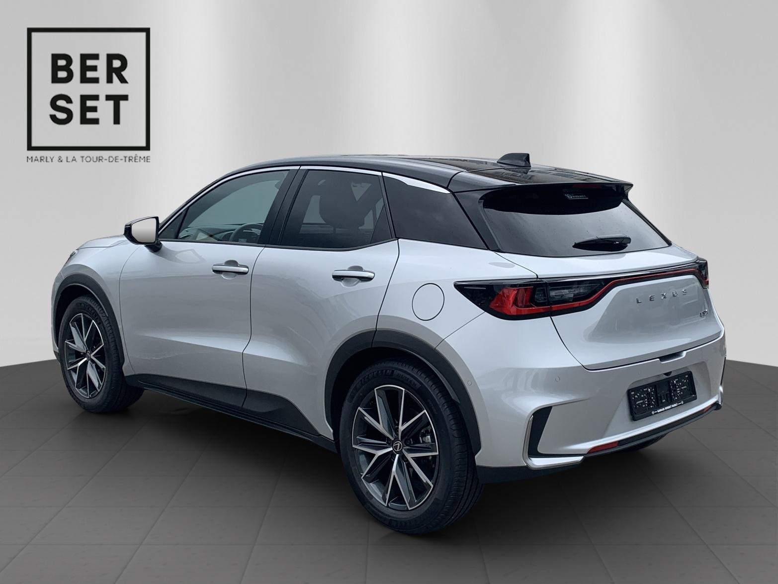 LEXUS LBX 1.5 Hybrid Cool AWD - 8