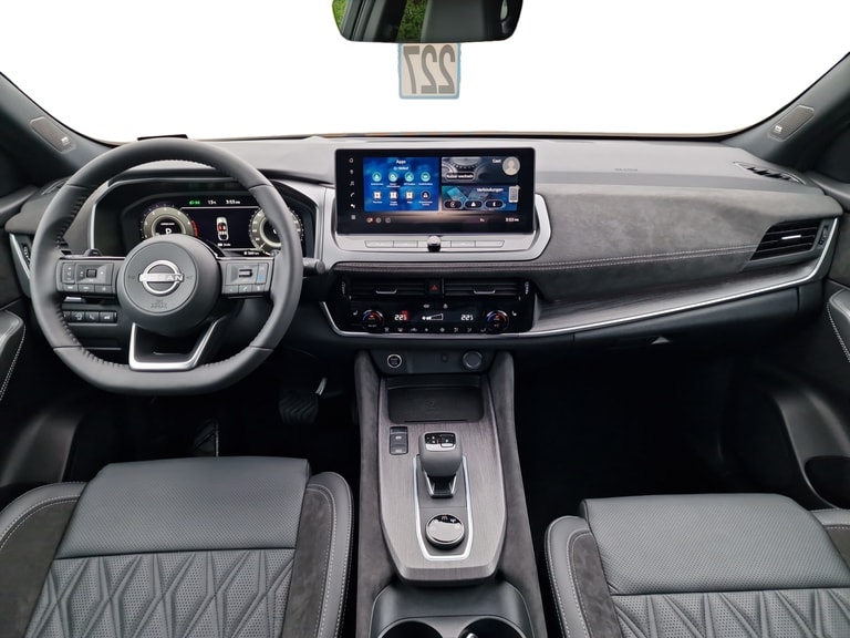 nissan Gallery 19