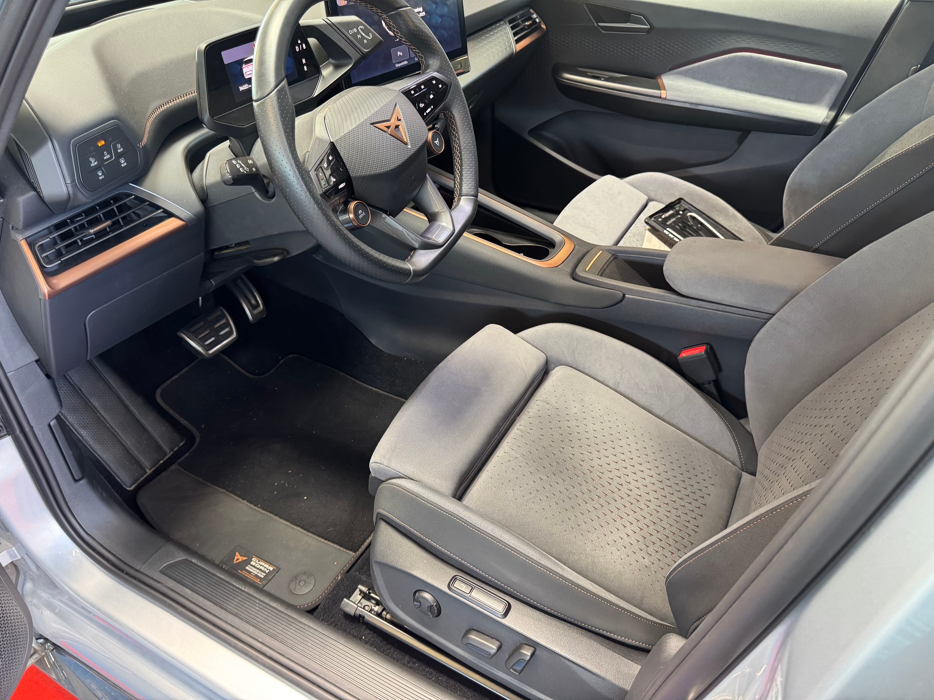 CUPRA 77kWh e-boost - 6