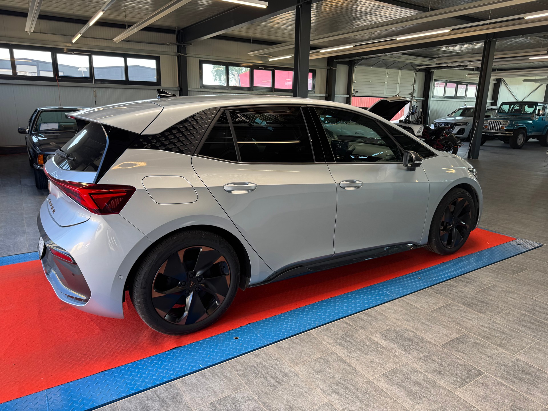 CUPRA 77kWh e-boost - 4
