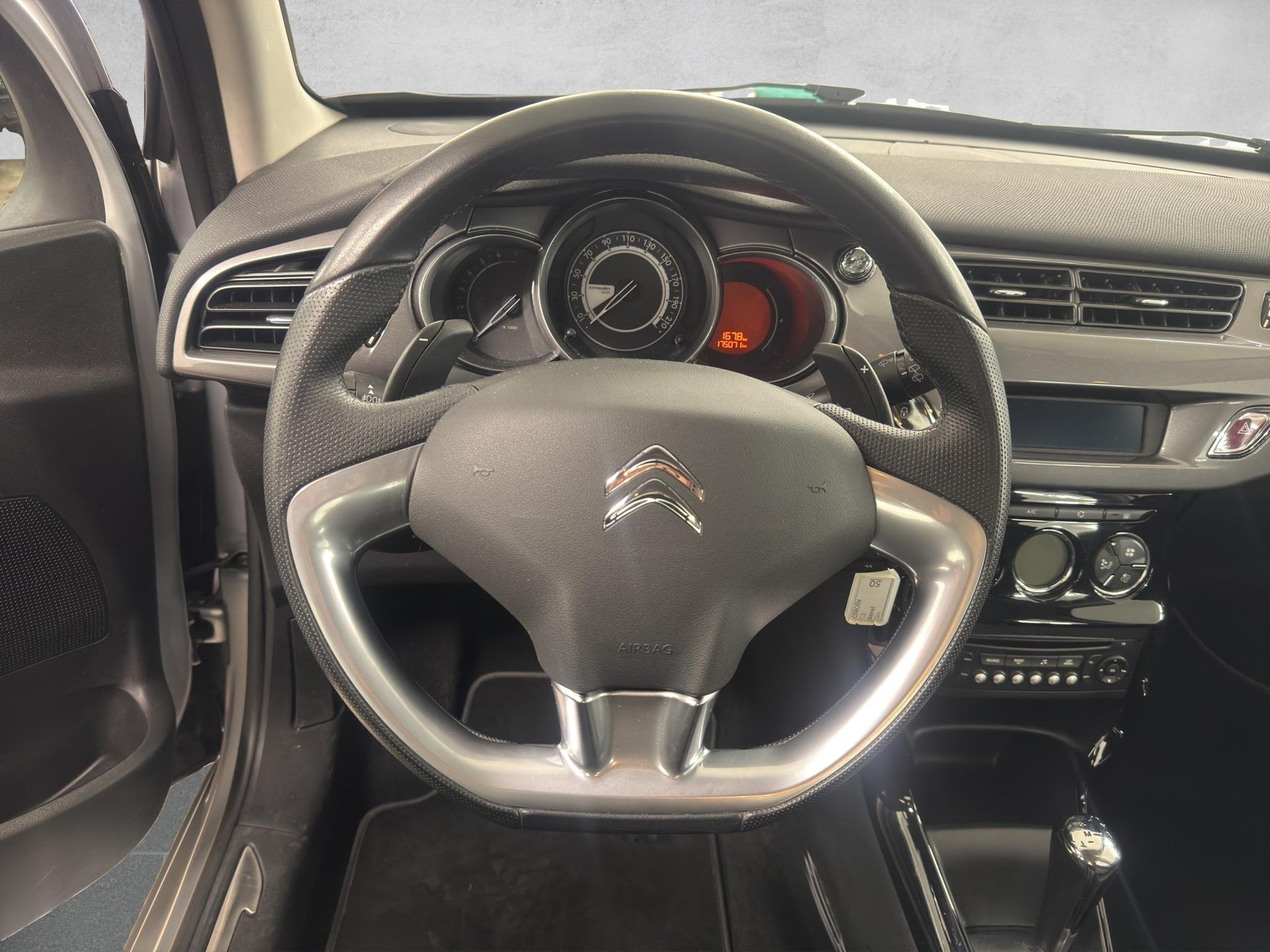 CITROEN C3 1.2i Exclusive ETG5 - 10