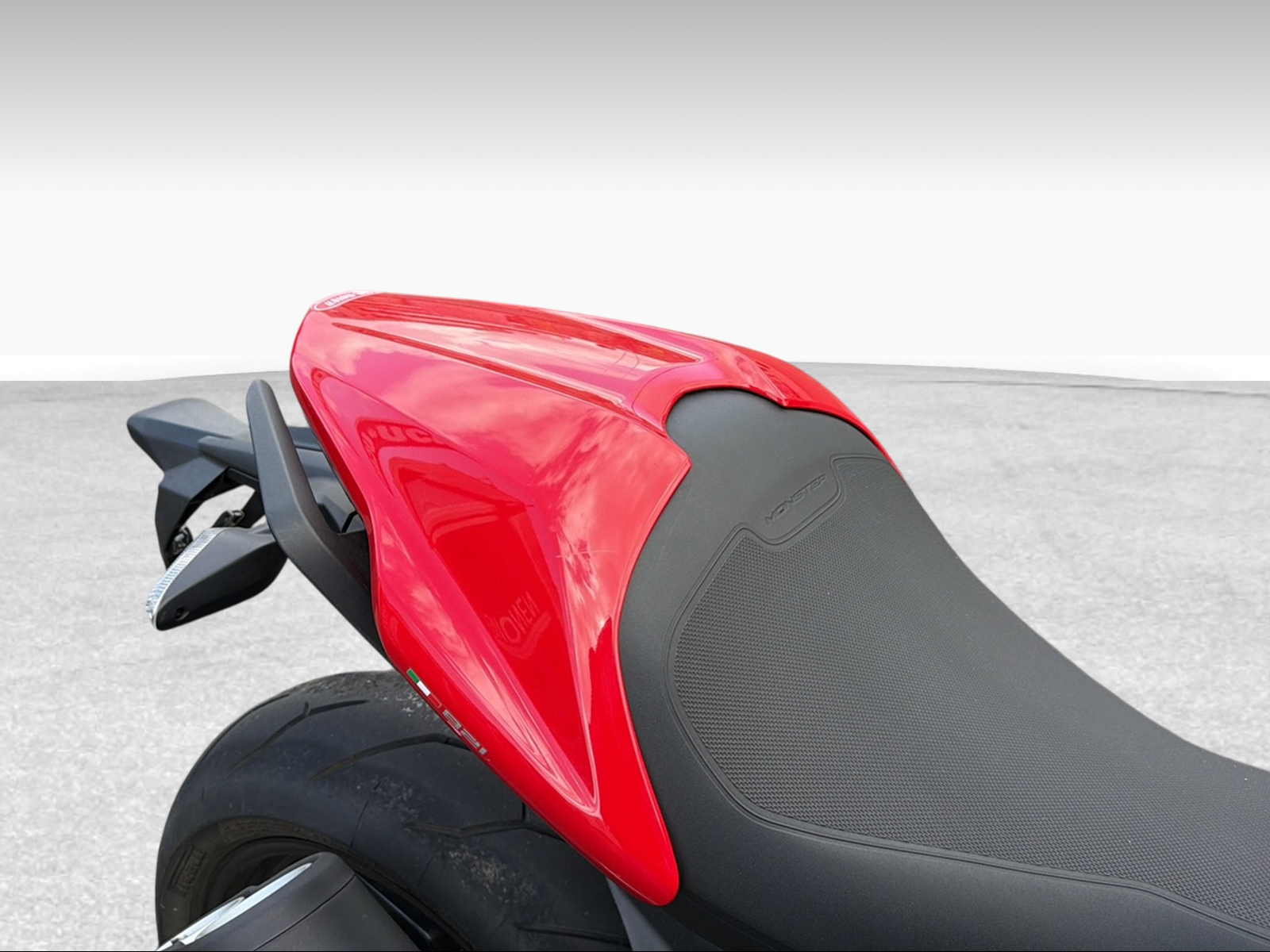 DUCATI 821 Monster ABS - 11