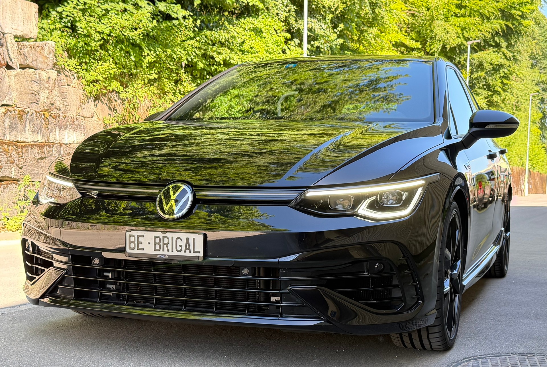 VW Golf 2.0 TSI R DSG 4Motion - 2