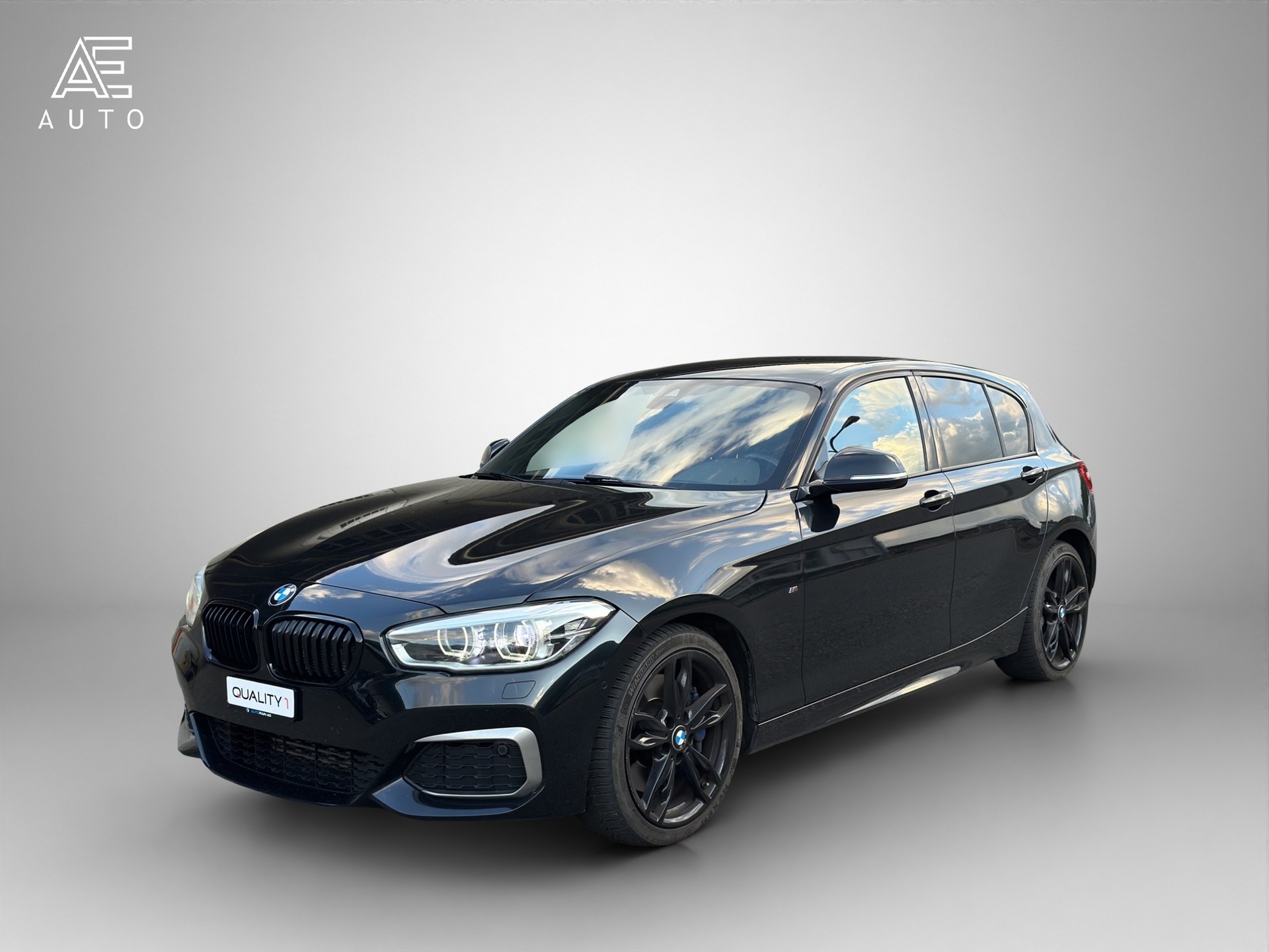 BMW M135i xDrive Steptronic - 3