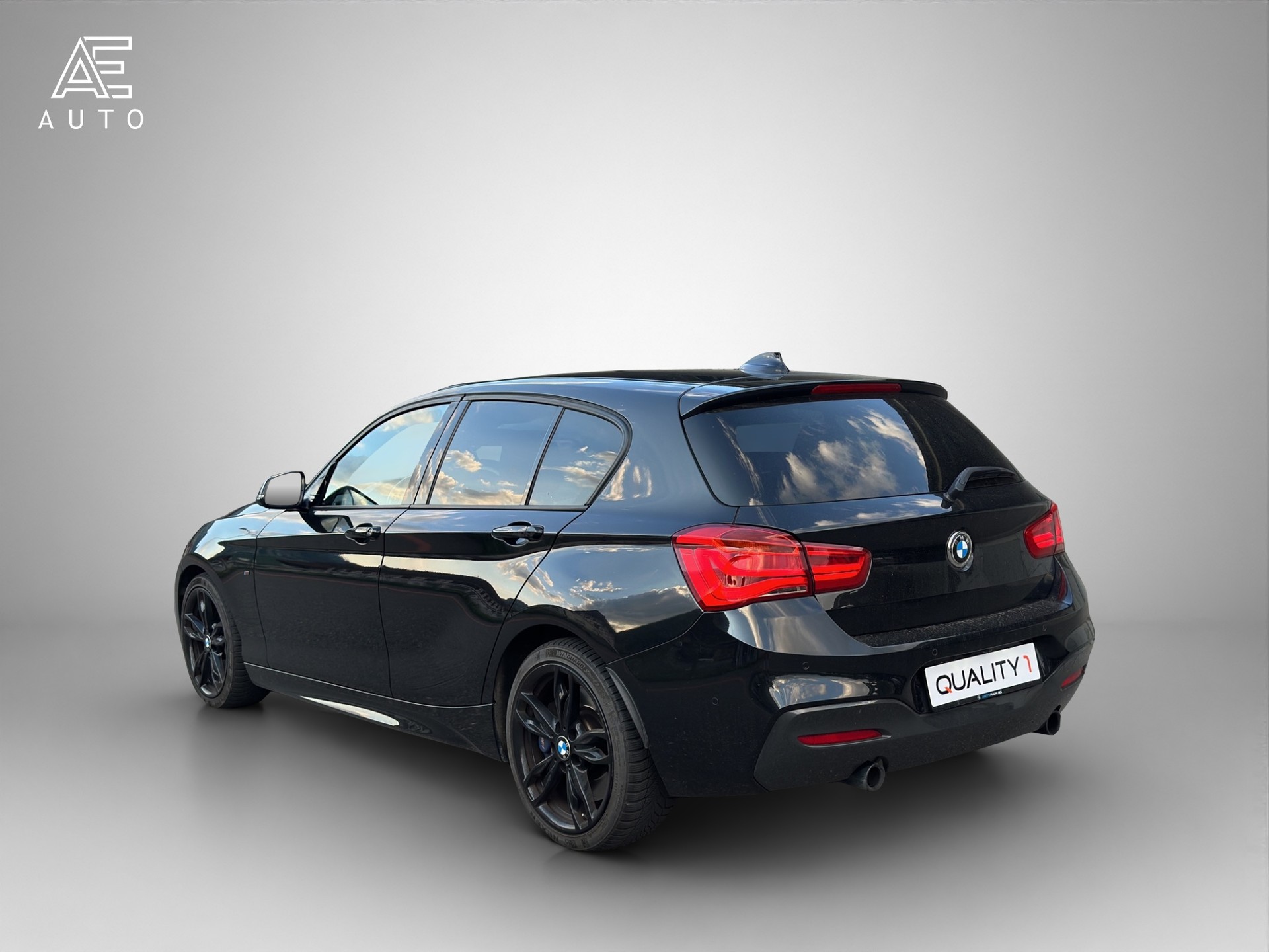 BMW M135i xDrive Steptronic - 5