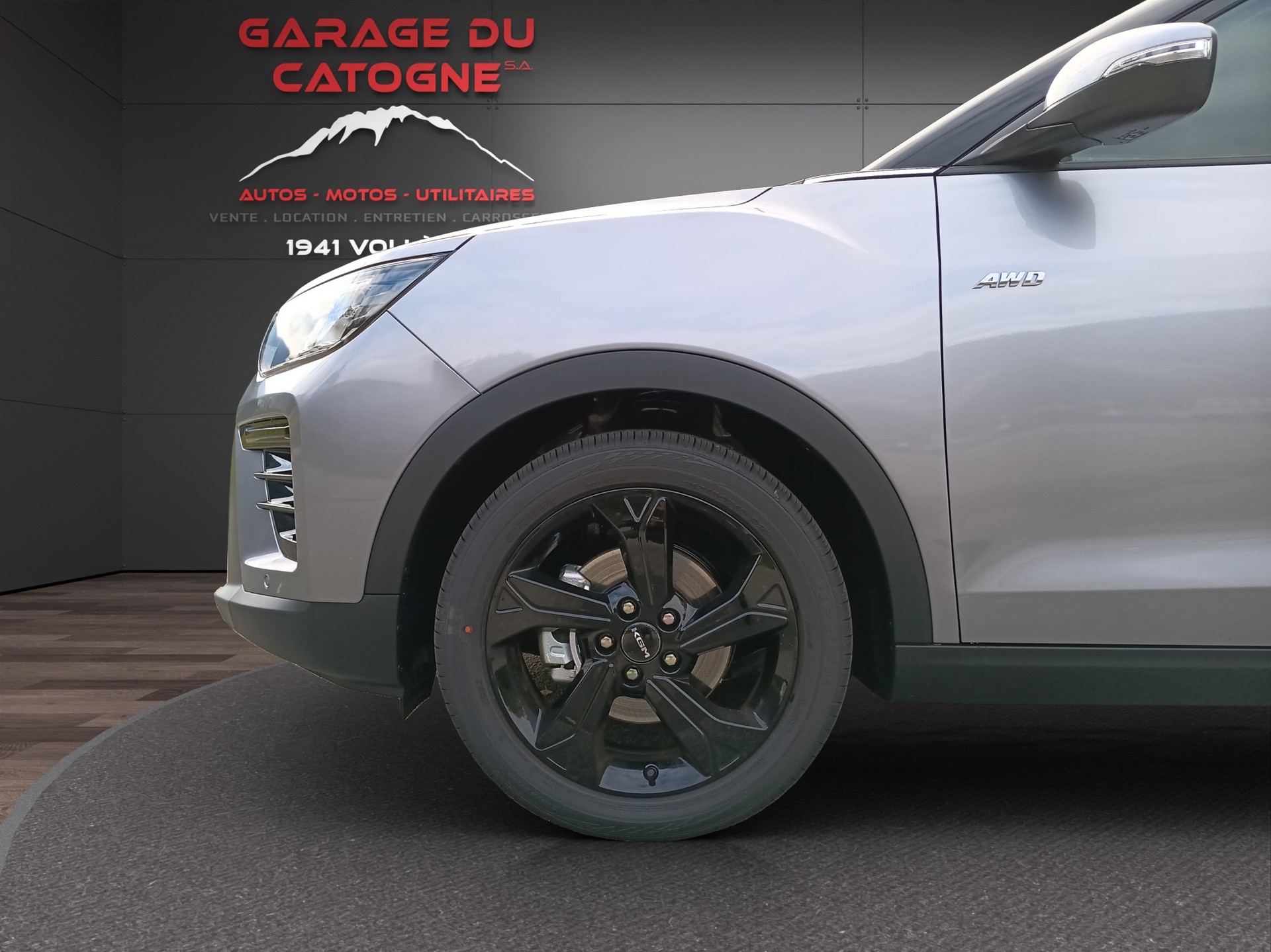 KGM-SsangYong Tivoli 1.5 T GDI Platinum 4WD Automat - 19