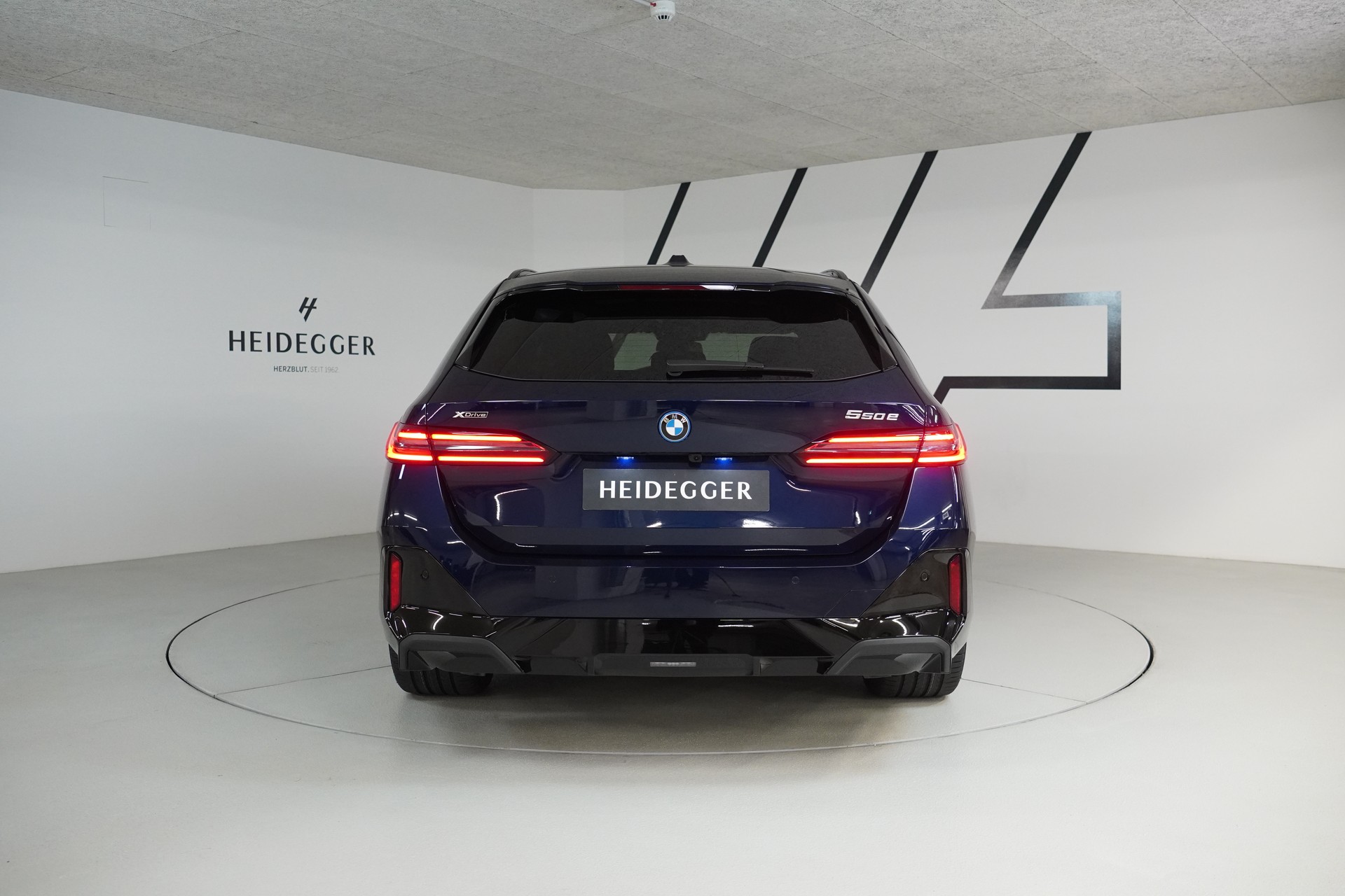 BMW 550e xDrive Touring M Sport Pro Steptronic - 6