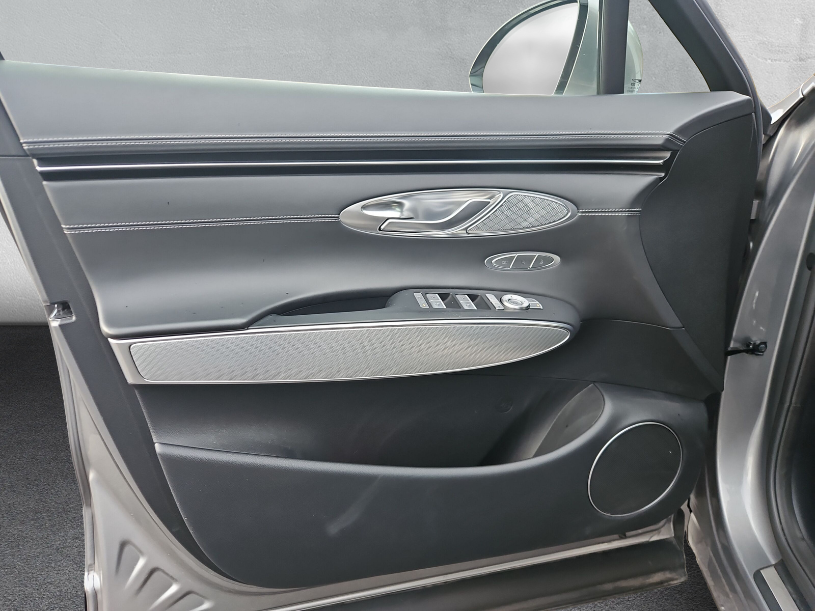 GENESIS GV70 2.5 TGDI Sport AT8 A - 17