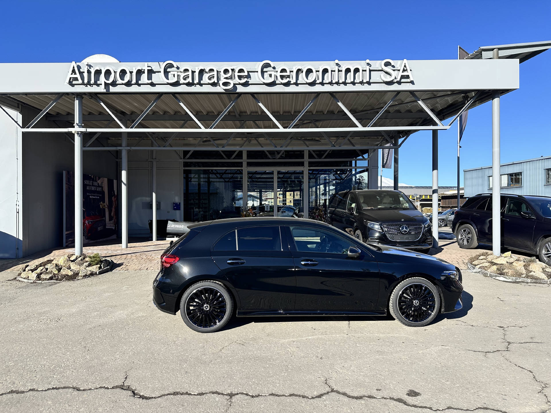 MERCEDES-BENZ A 250 AMG Line 4Matic