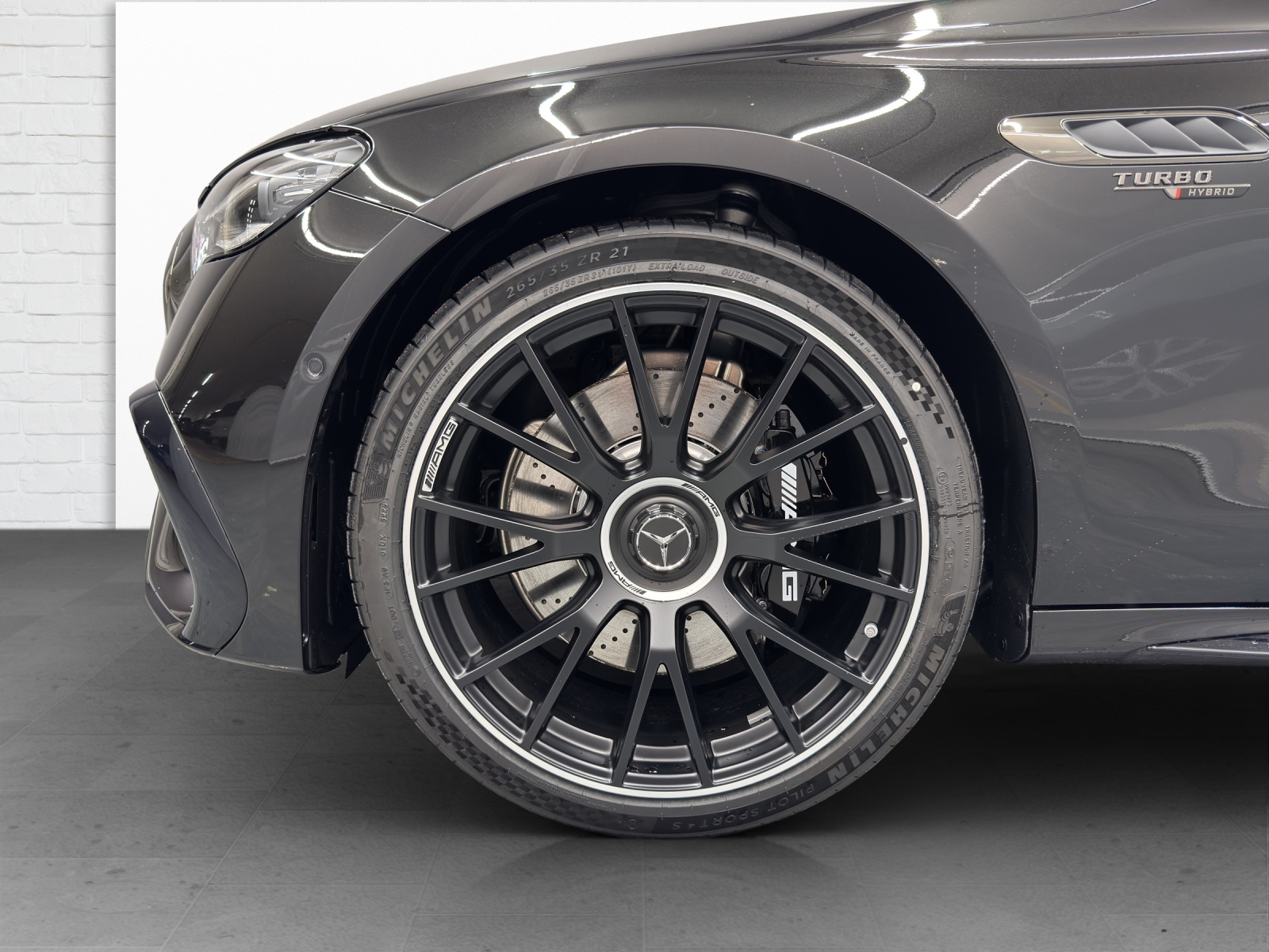 MERCEDES-BENZ AMG E 53 Hybrid 4Matic - 6