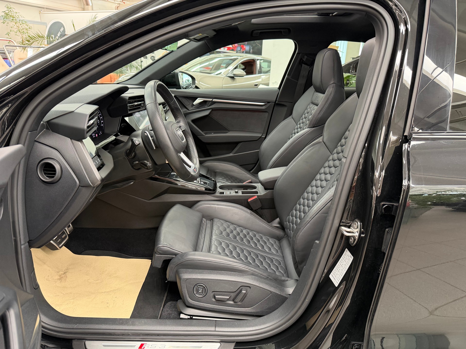 AUDI RS3 Sportback 2.5 TSI quattro S-tronic ABT - 8
