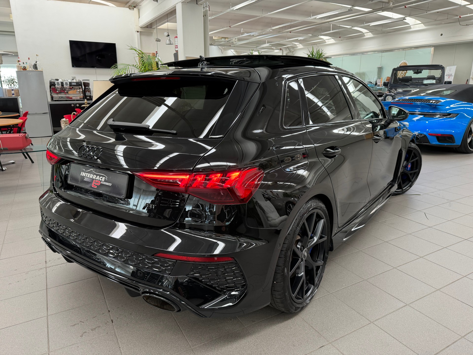 AUDI RS3 Sportback 2.5 TSI quattro S-tronic ABT - 4