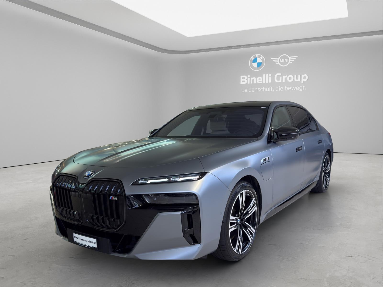 7er M760e xDrive M-Performance Paket