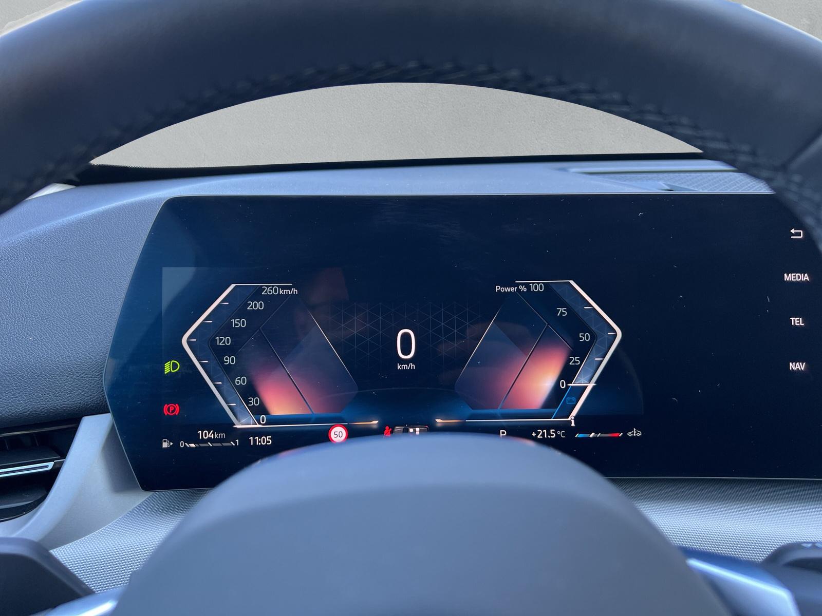 BMW X1 18i sDrive U11 (CH) AHK 📍 - 18