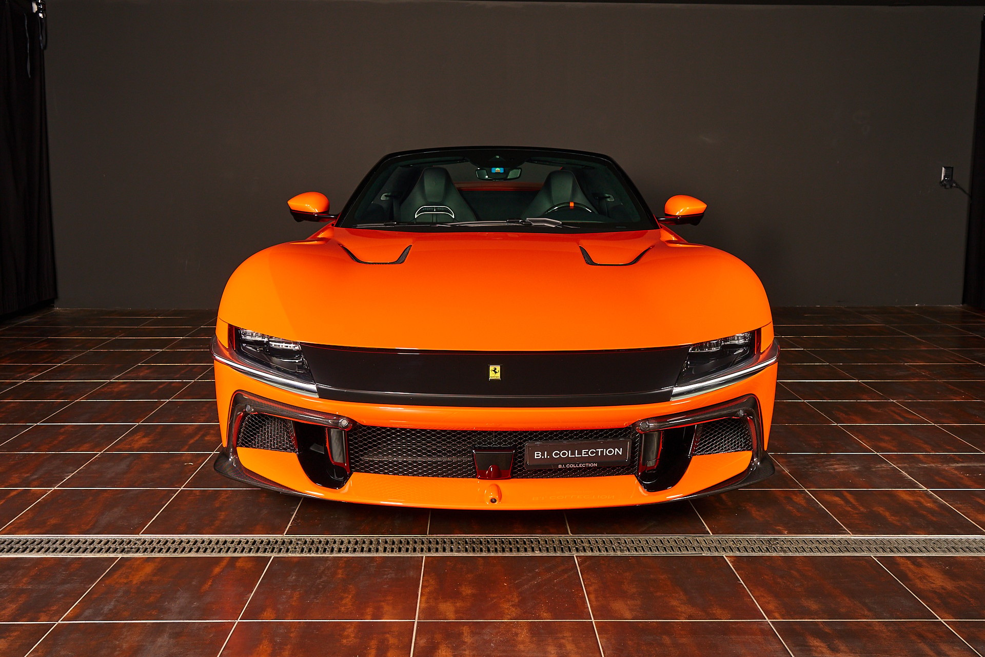 FERRARI 12 Cilindri Spider - 5