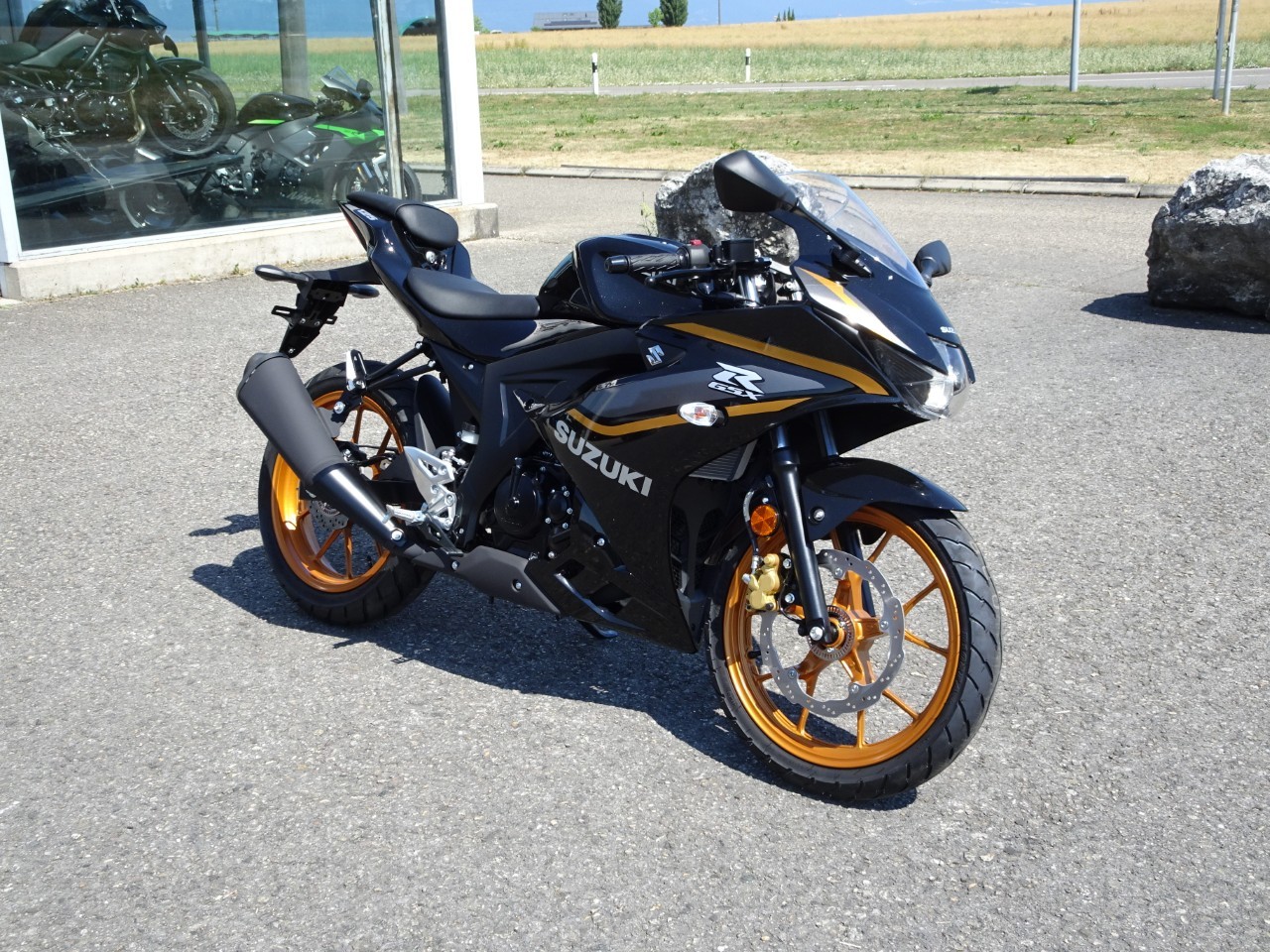 SUZUKI GSX-R 125 - 2