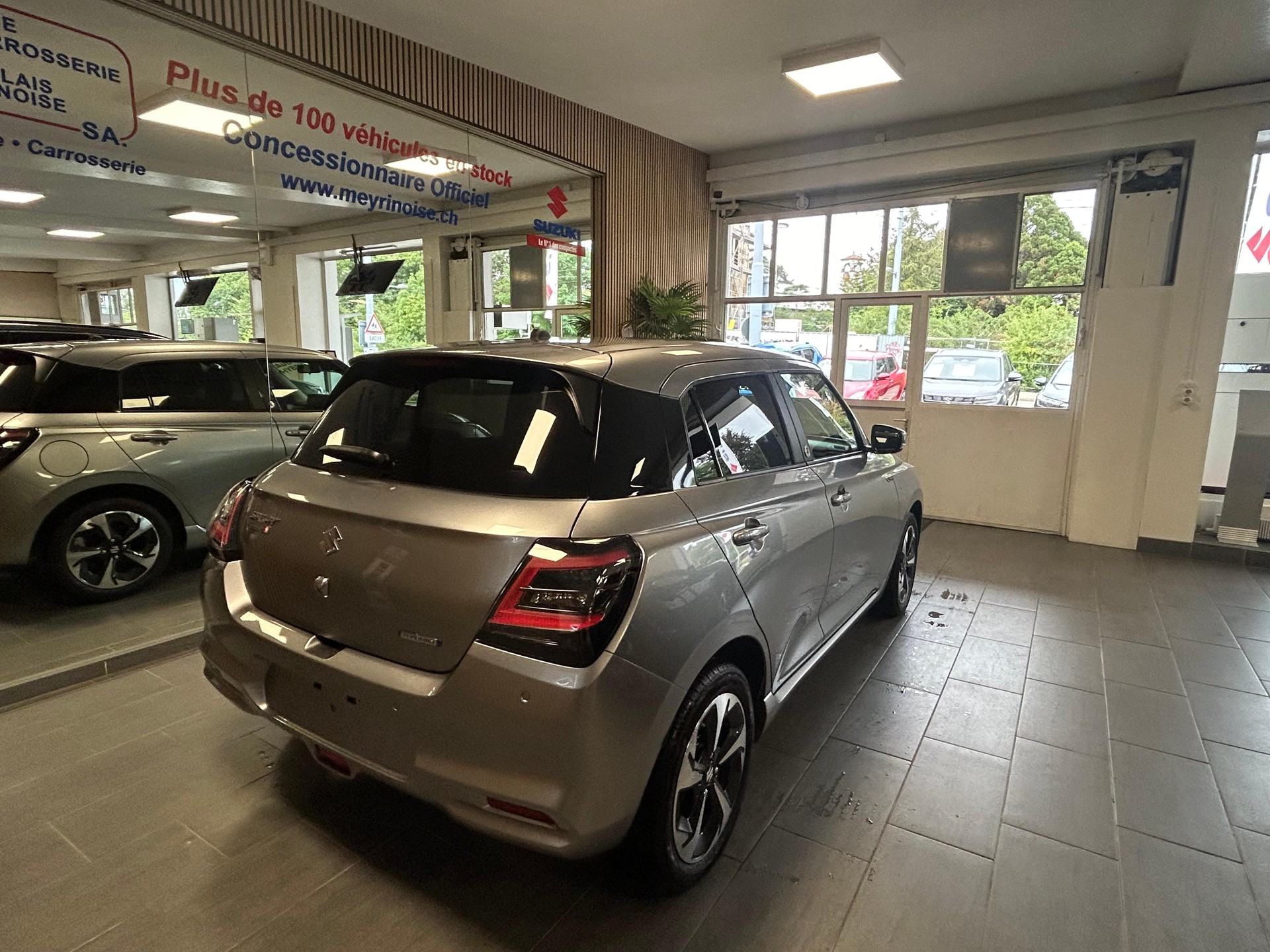 SUZUKI Swift 1.2 1st Edition Top Hybrid MY24 - 7
