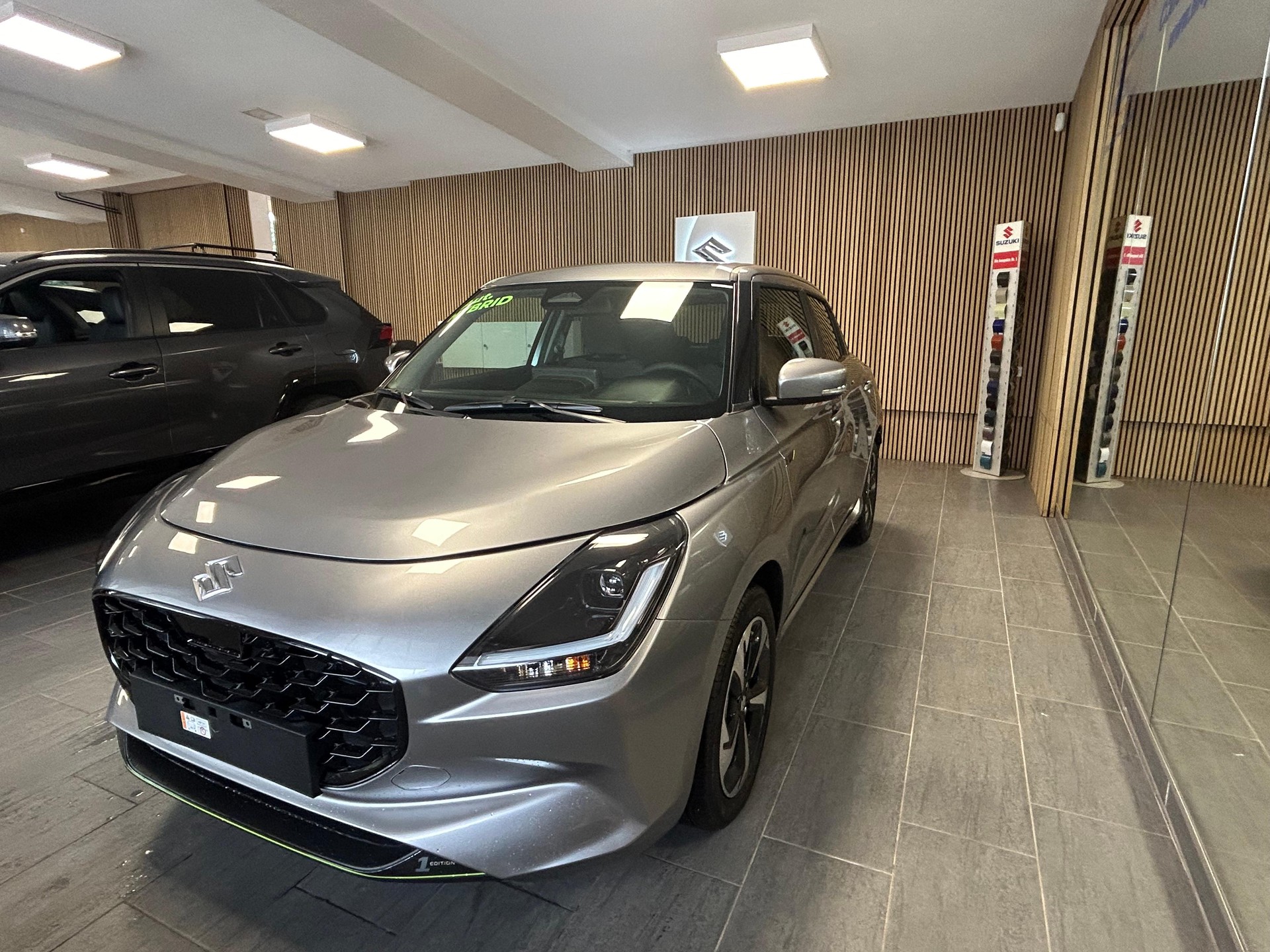 SUZUKI Swift 1.2 1st Edition Top Hybrid MY24 - 4