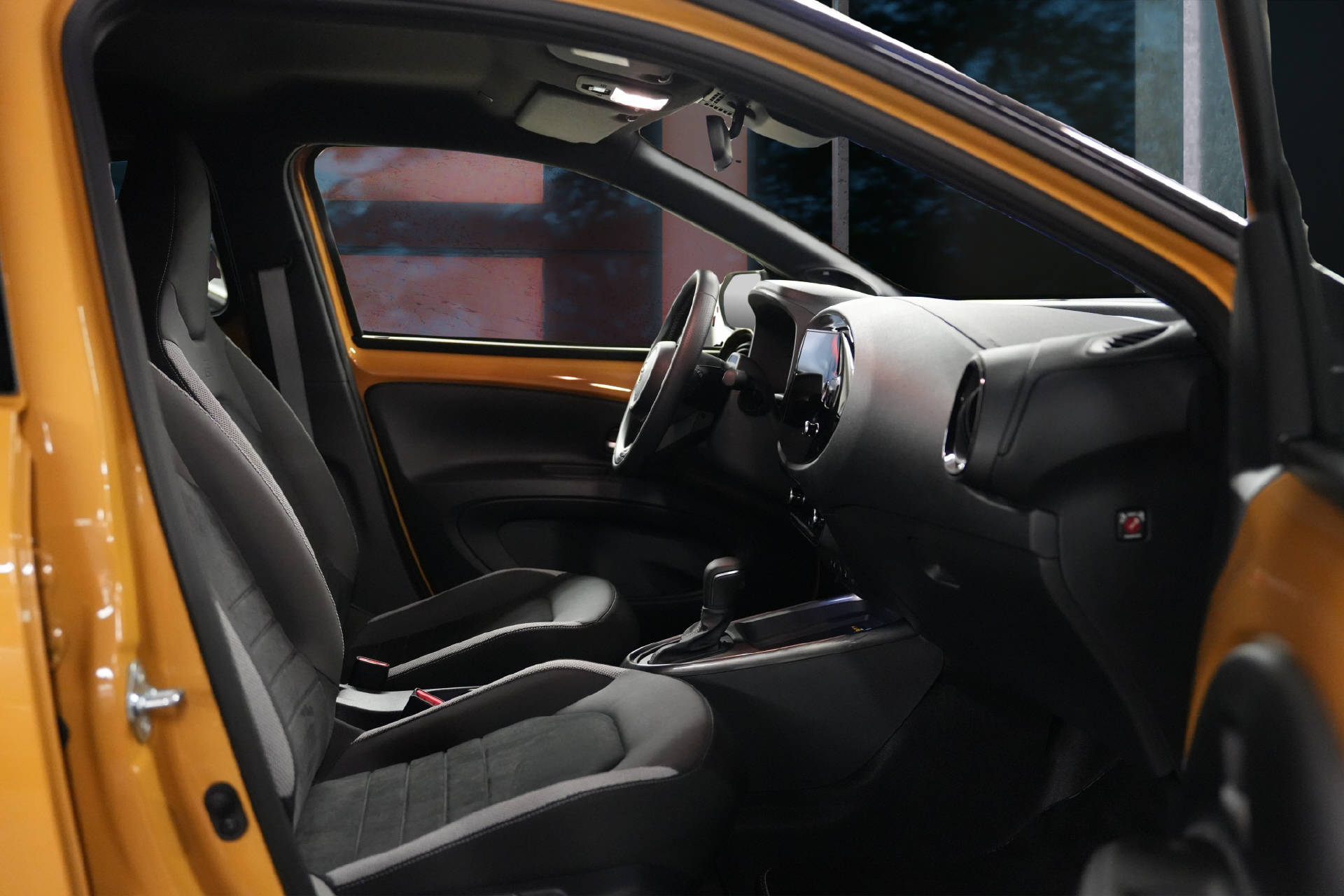 TOYOTA Aygo X 1.5 VVT-i HSD GR Sport - 6