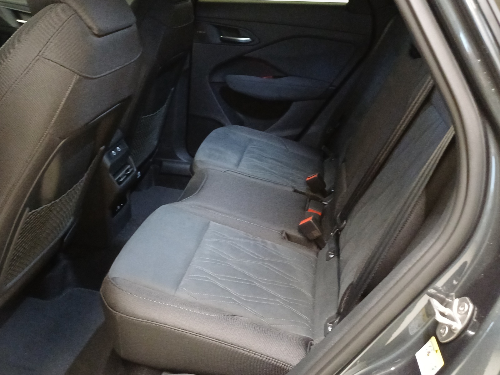 AUDI Q3 Sportback e-hybrid 200 kW S tronig - 12