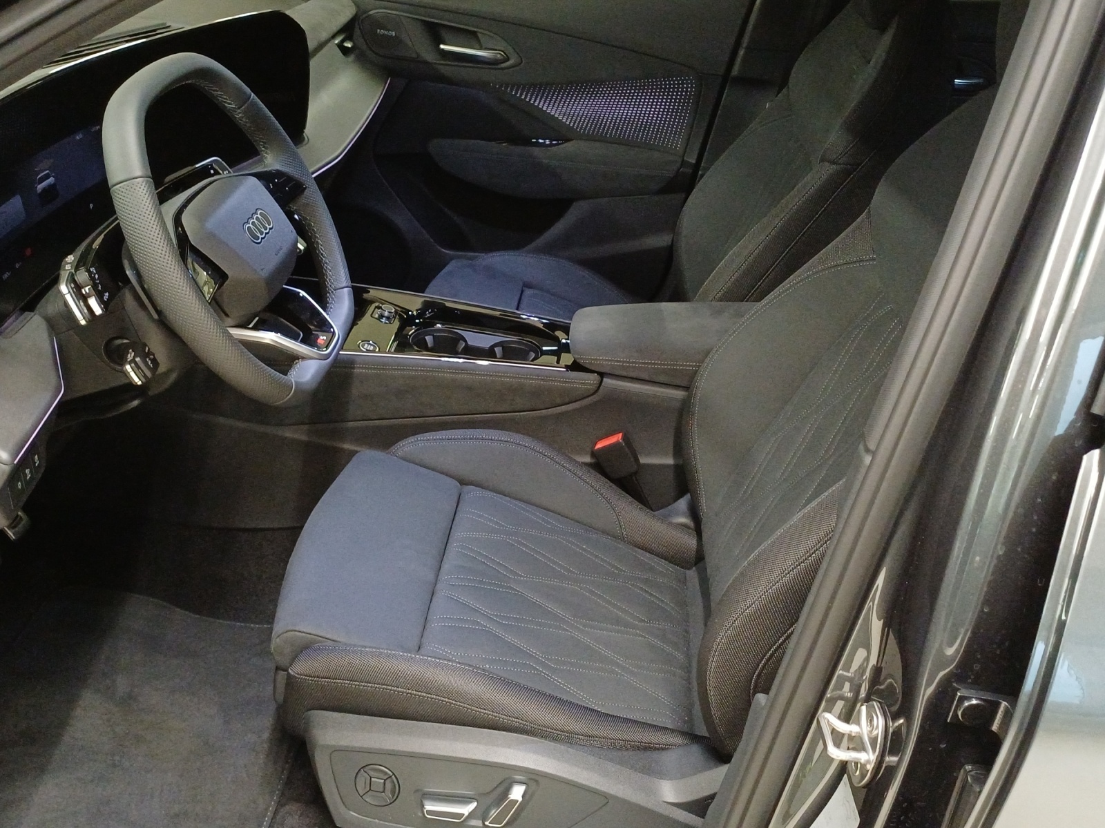 AUDI Q3 Sportback e-hybrid 200 kW S tronig - 8