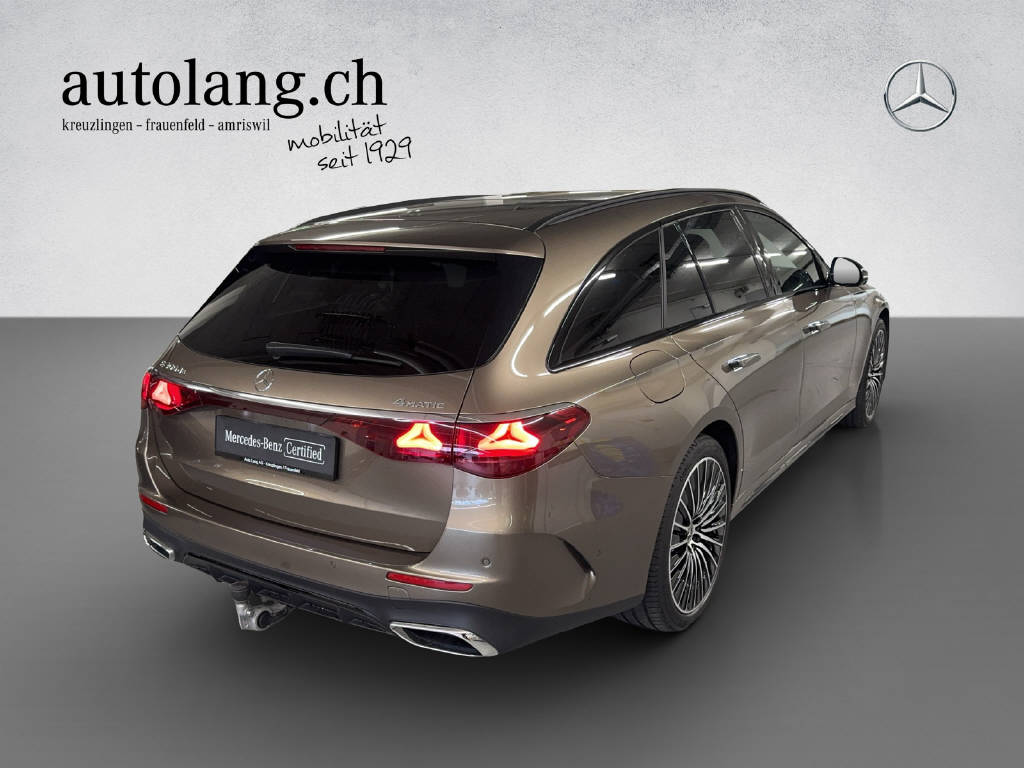 MERCEDES-BENZ E 300 de AMG Line 4Matic T-Modell - 4