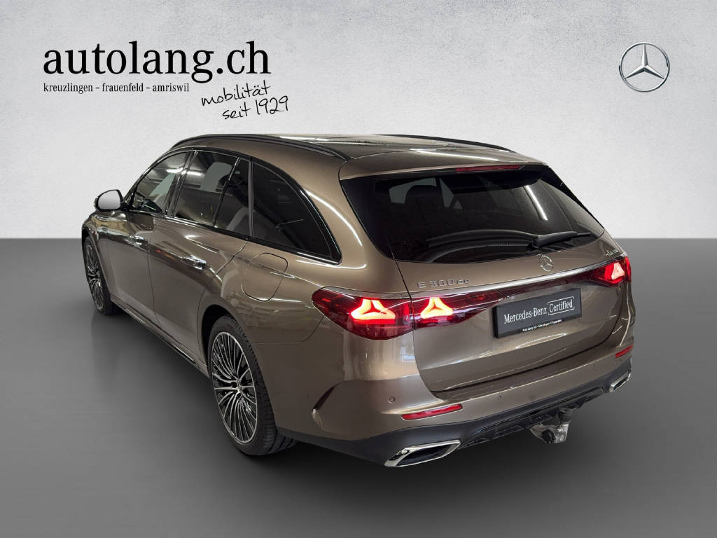 MERCEDES-BENZ E 300 de AMG Line 4Matic T-Modell - 3