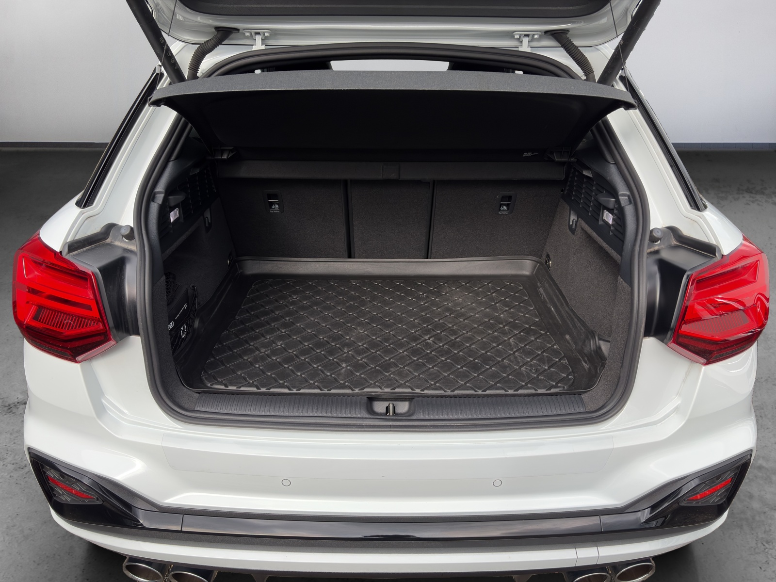 AUDI SQ2 TFSI quattro S-tronic - 12