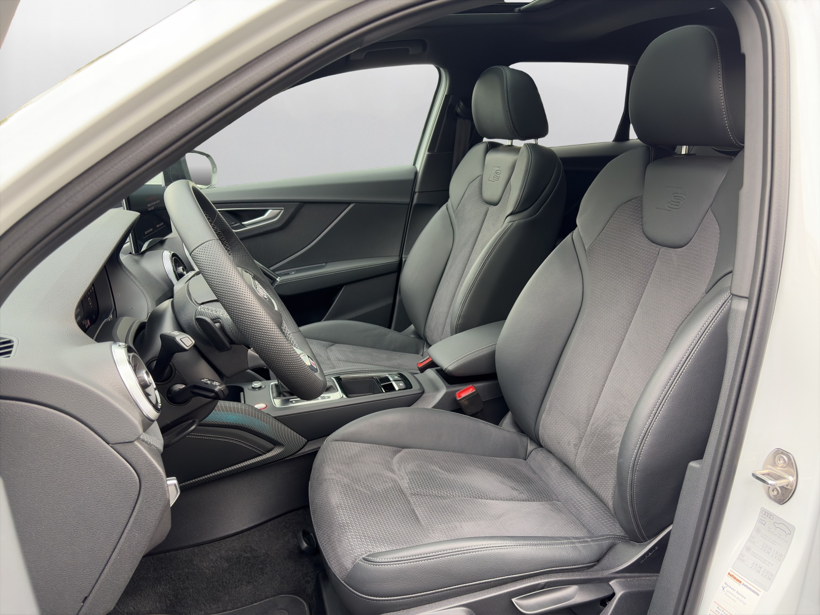 AUDI SQ2 TFSI quattro S-tronic - 10