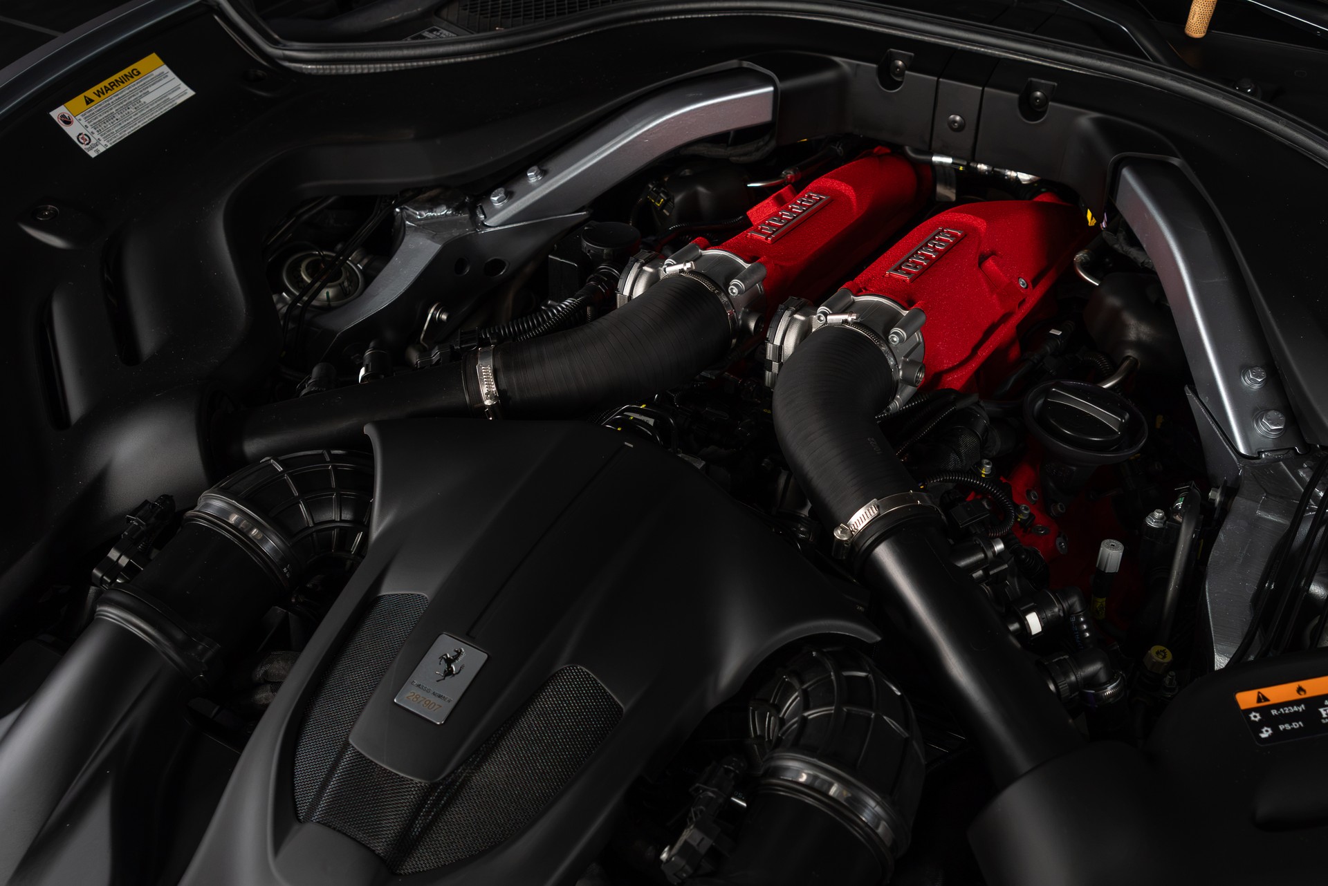 FERRARI Portofino M - 19