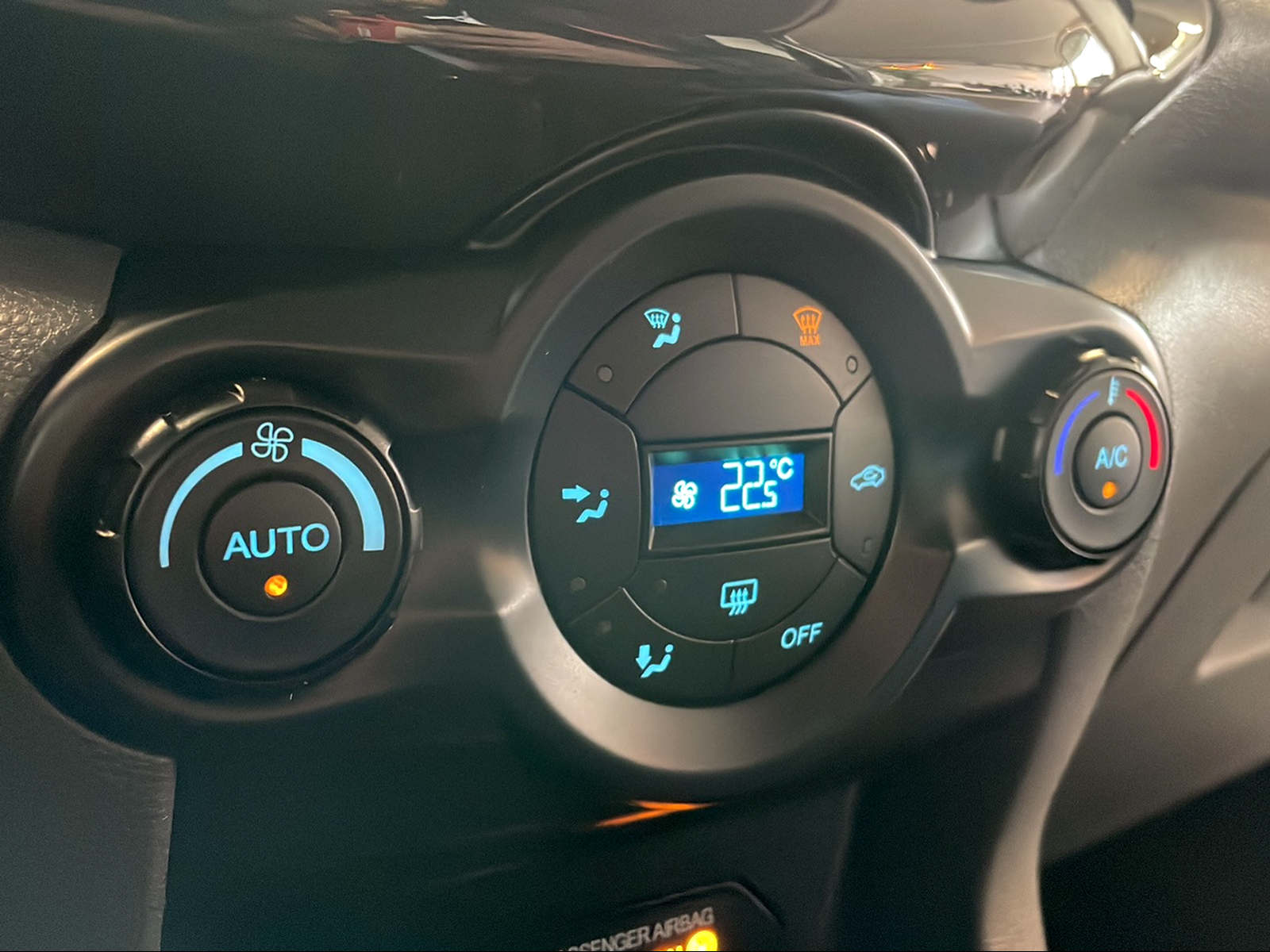 FORD EcoSport 1.0 EcoB 125 Titanium - 7