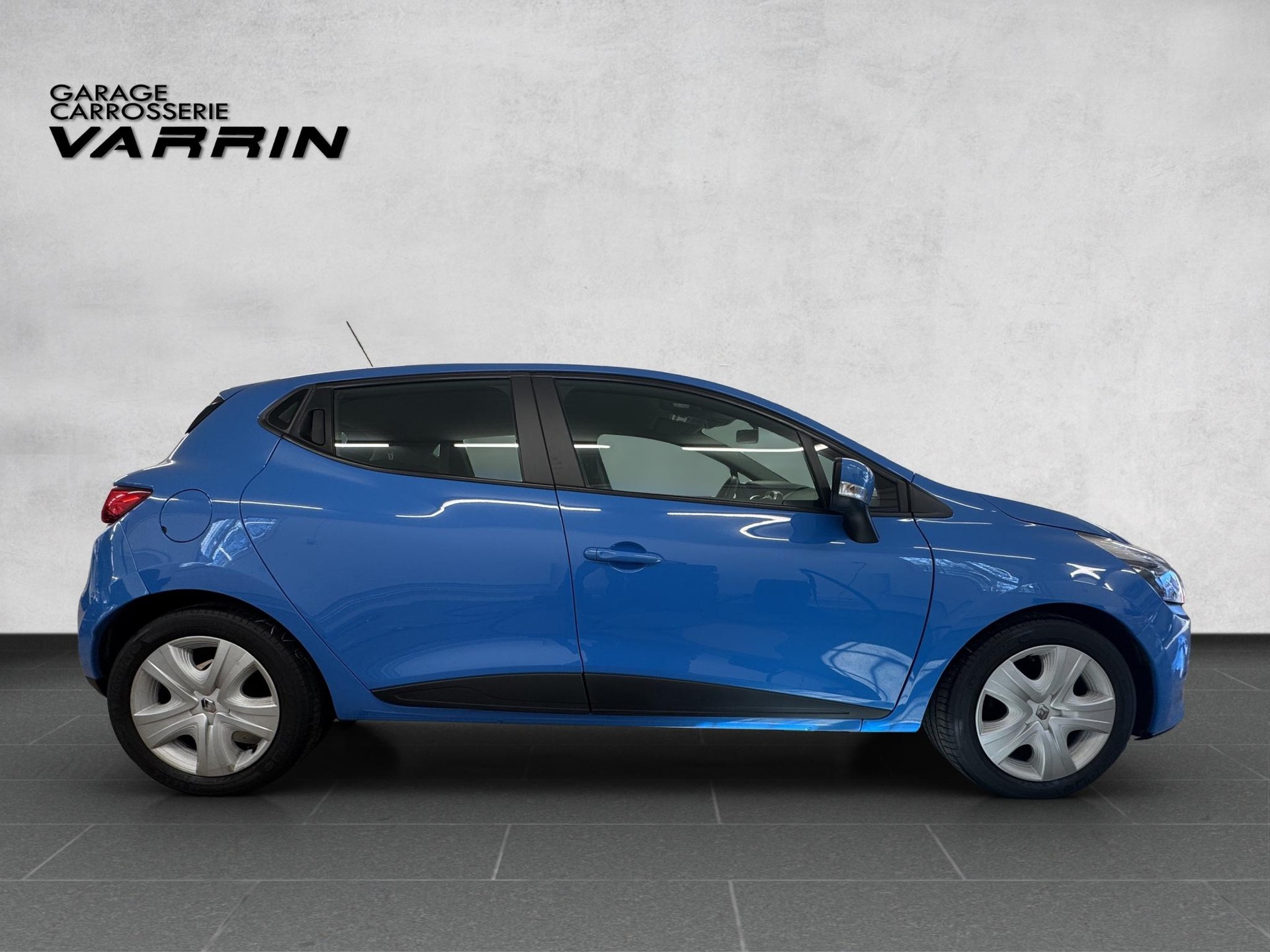 RENAULT Clio 0.9 TCe Expression S/S - 7