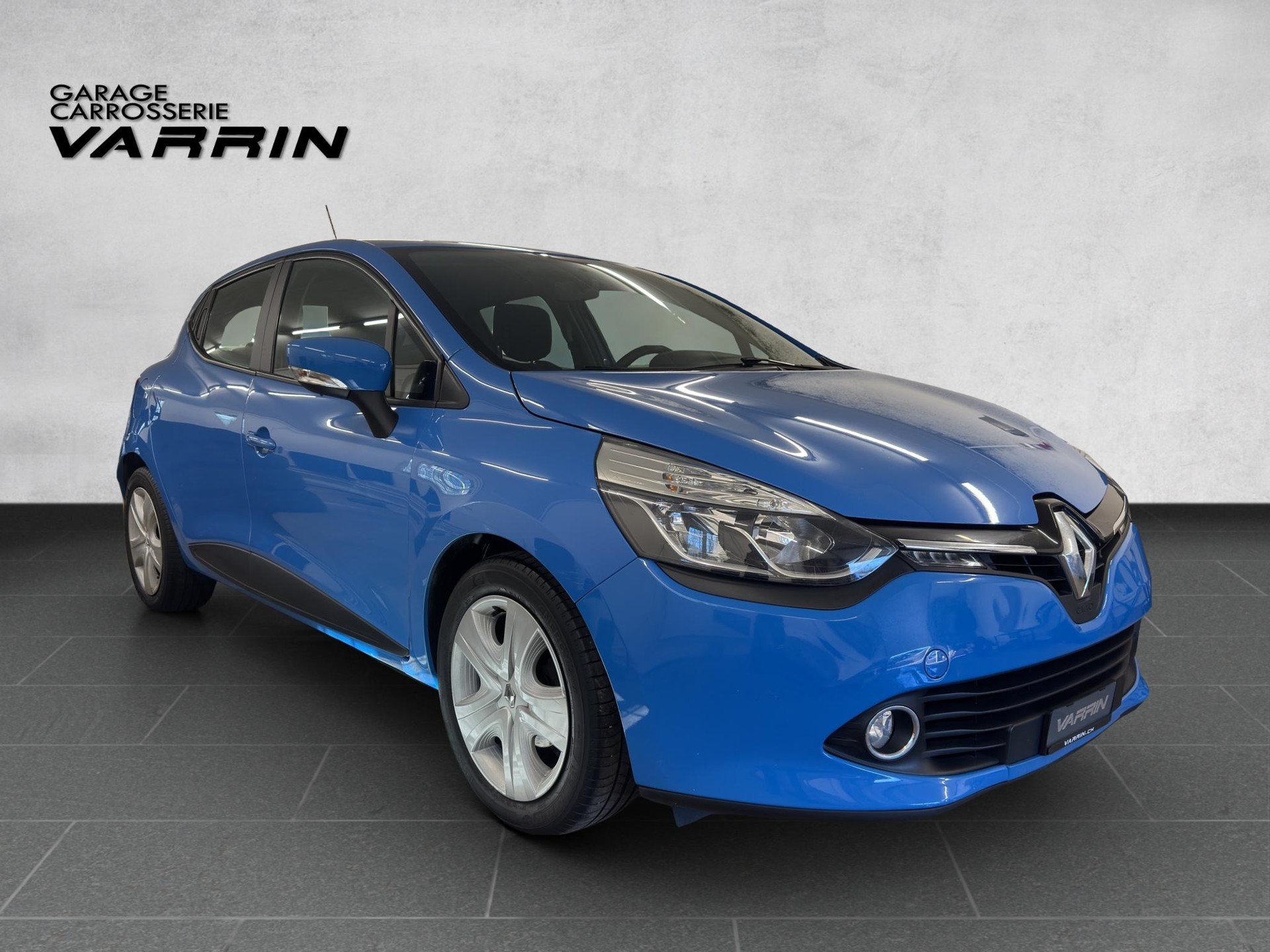 RENAULT Clio 0.9 TCe Expression S/S - 8