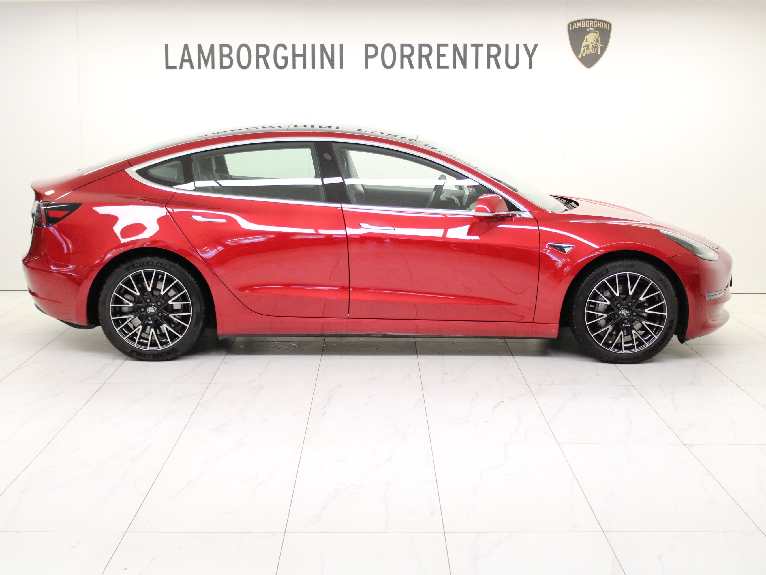 Model 3 Long Range Dual Motor AWD thumbnail n°1