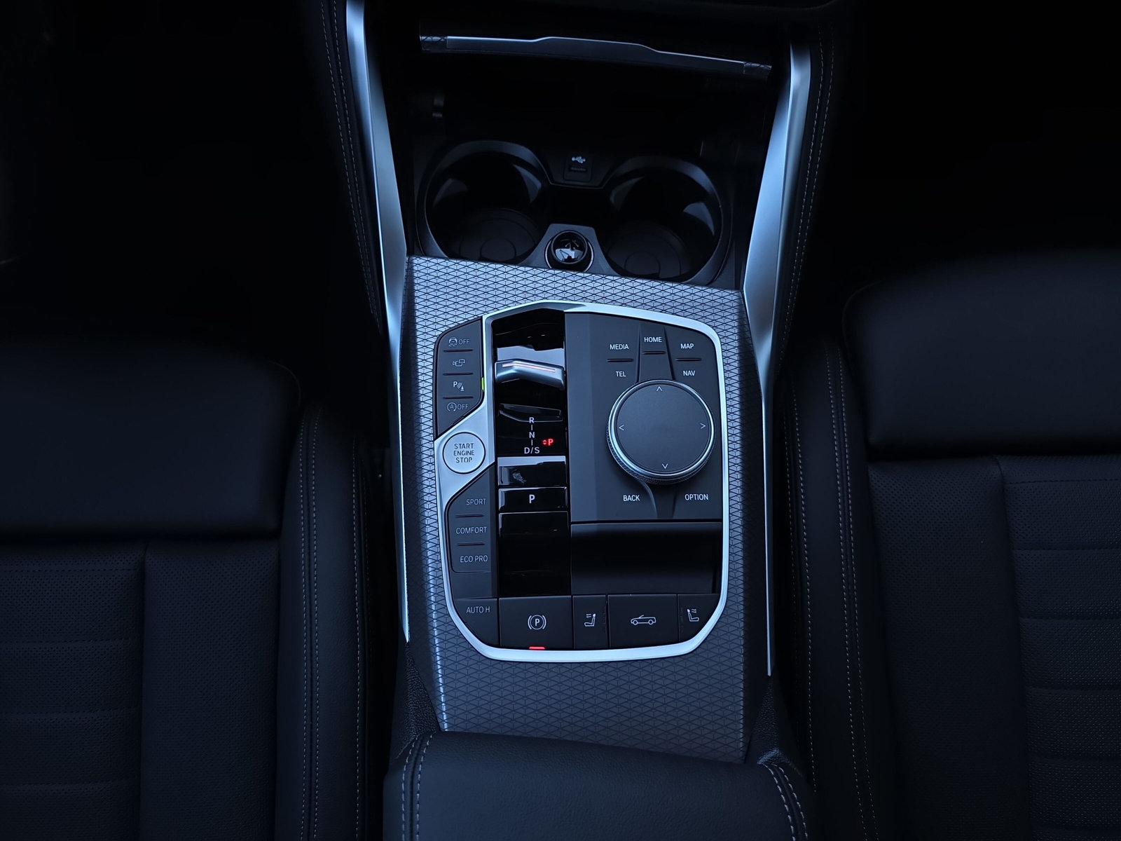 BMW M440i xDrive 48V Cabriolet Steptronic**Action de leasing à 1.9%** - 25