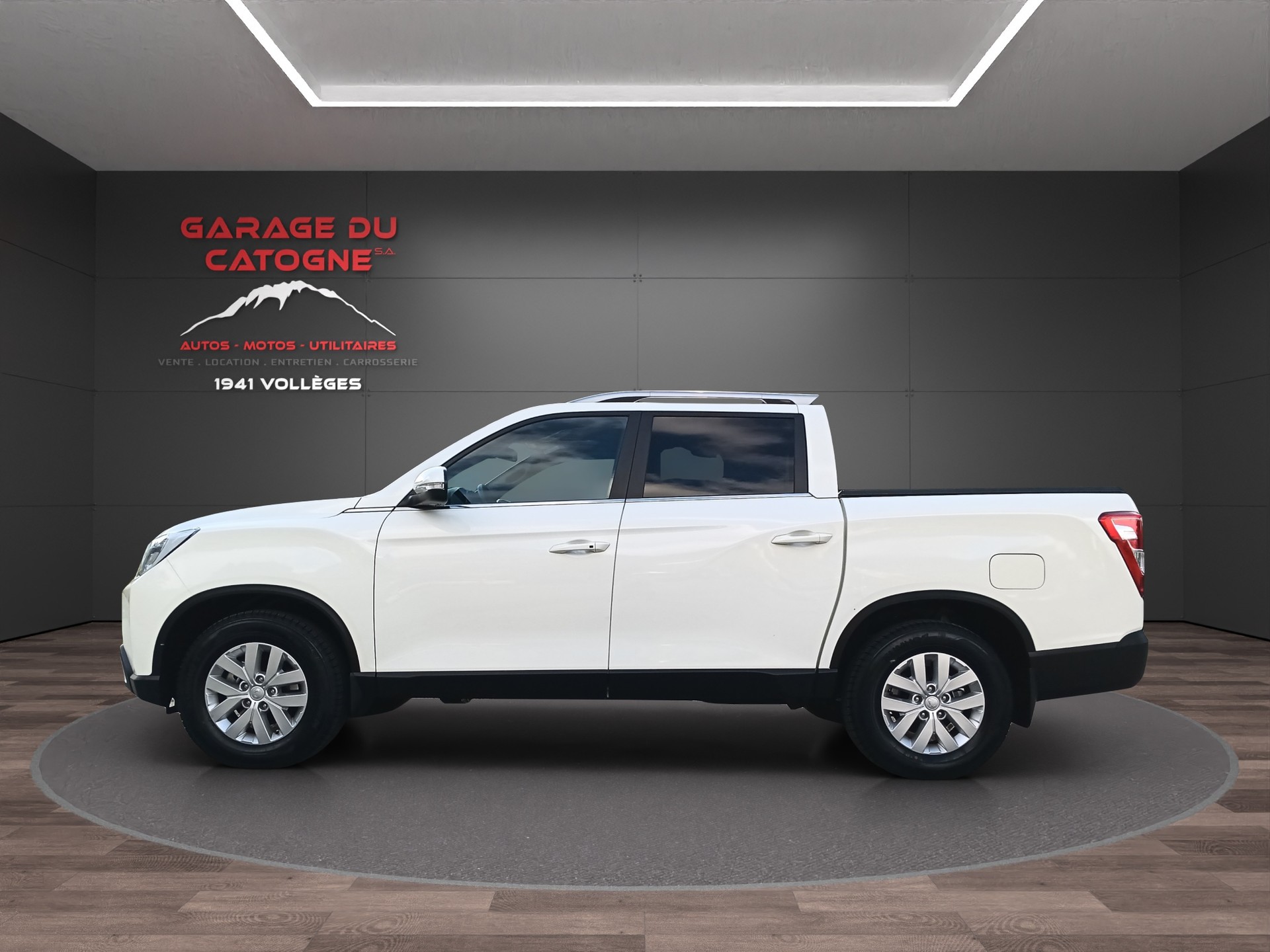 KGM-SsangYong Musso 2.2 Platinum 4WD A - 4