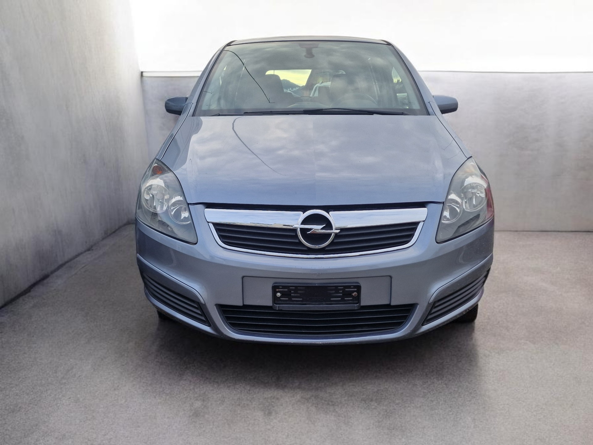 OPEL Zafira 2.2i 16V Cosmo Automatic 12Mt Gara MFK Neu - 3