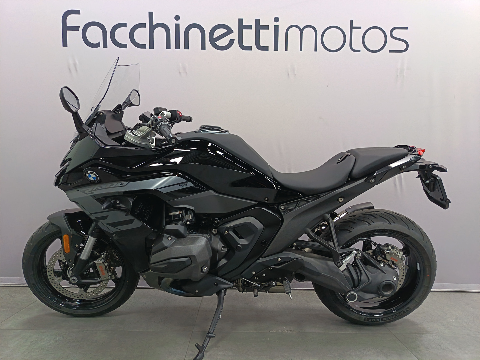 BMW R 1300 RS Triple Black - 5
