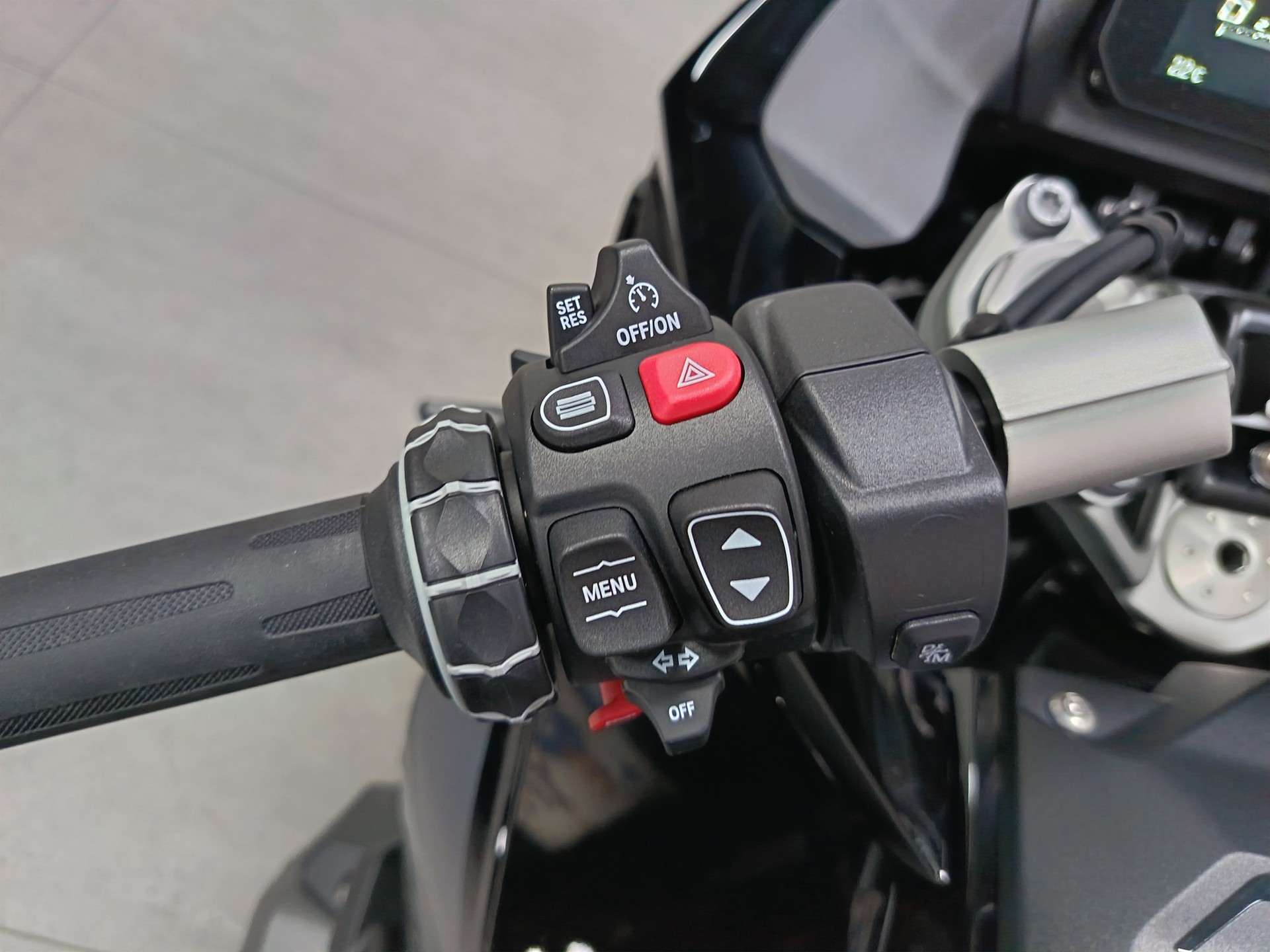 BMW R 1300 RS Triple Black - 8