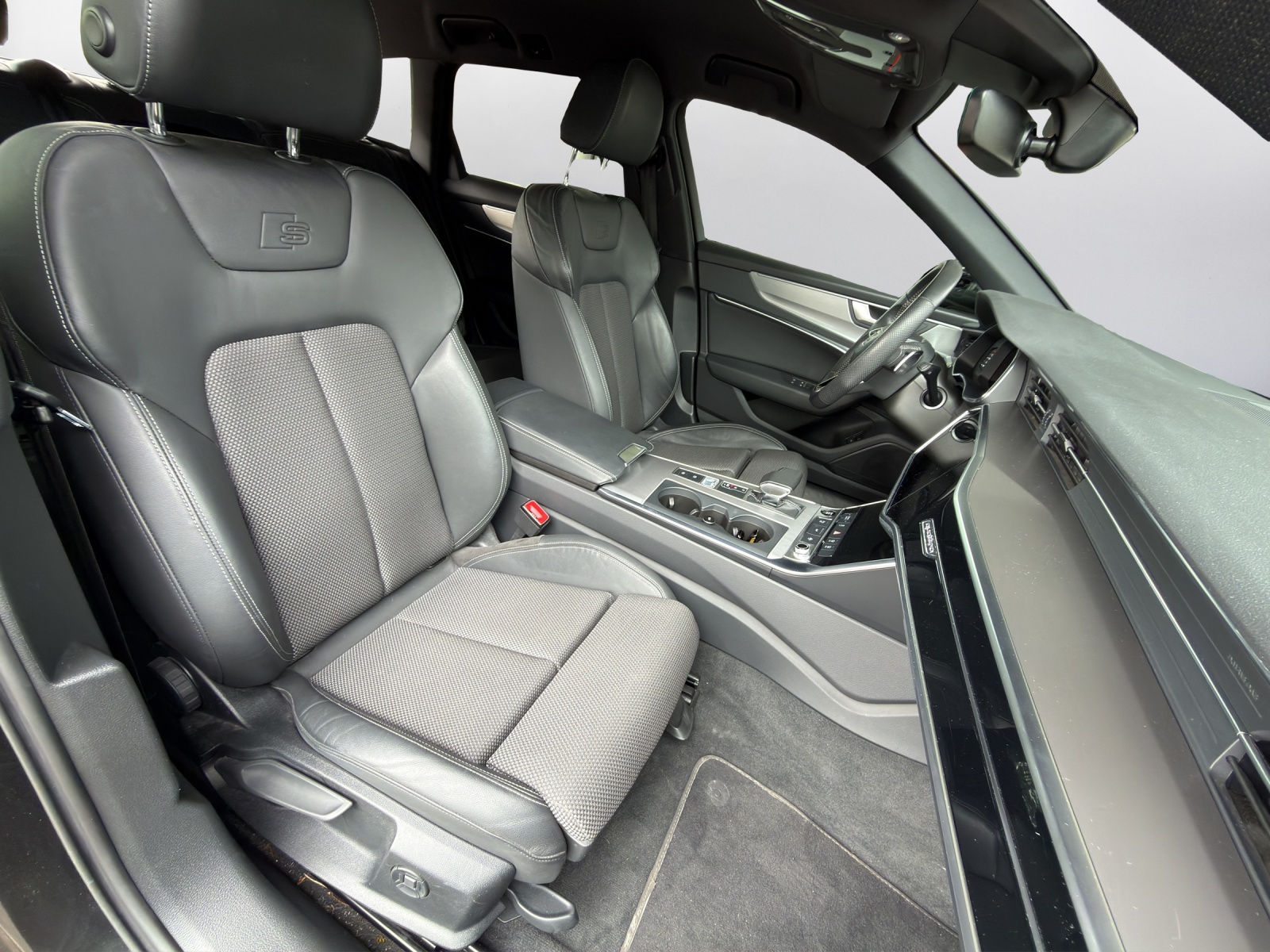 AUDI A6 Avant 40 TDI Sport Attraction quattro S-tronic - 13