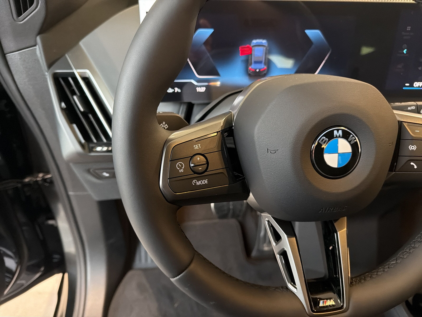 BMW iX xDrive60 - 13