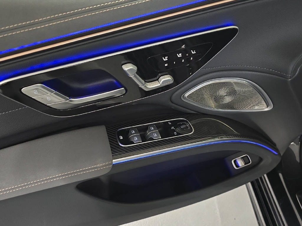 MERCEDES-BENZ EQS 53 AMG 4Matic+ - 6