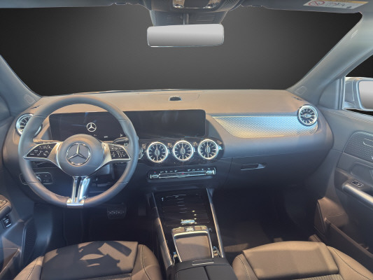 MERCEDES-BENZ EQA 300 4M Swiss Star - 9