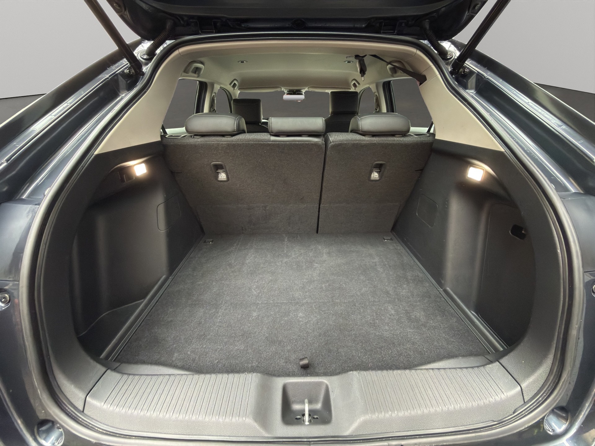 HONDA HR-V 1.5 i-MMD Advance - 12