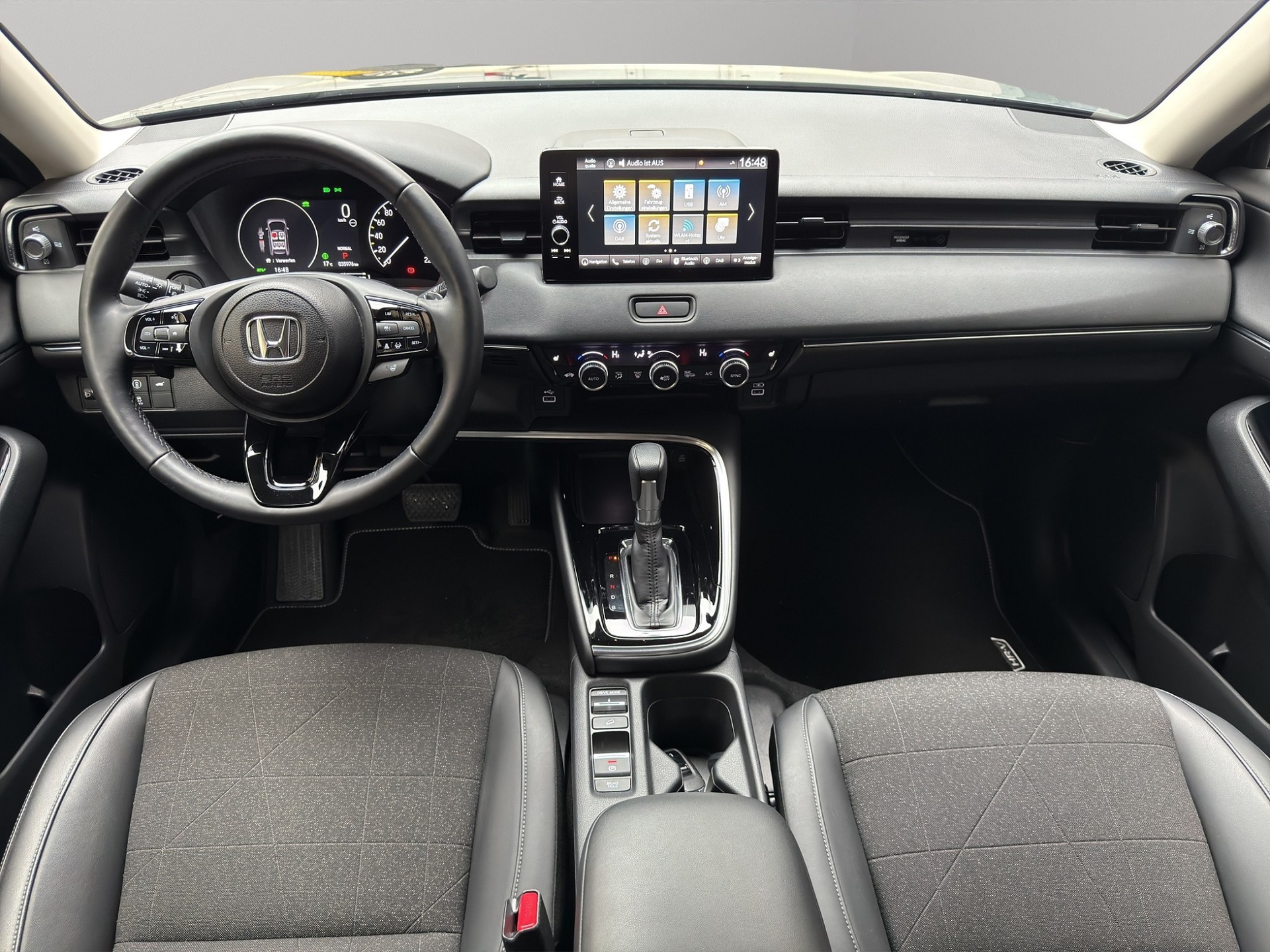 HONDA HR-V 1.5 i-MMD Advance - 8