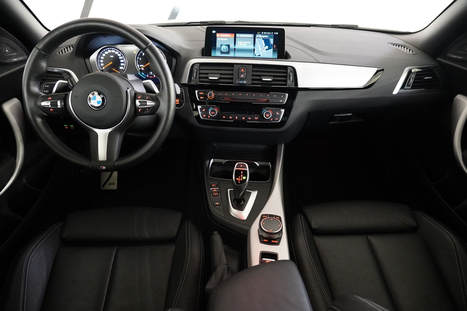 BMW 220i Steptronic M Sport - 26