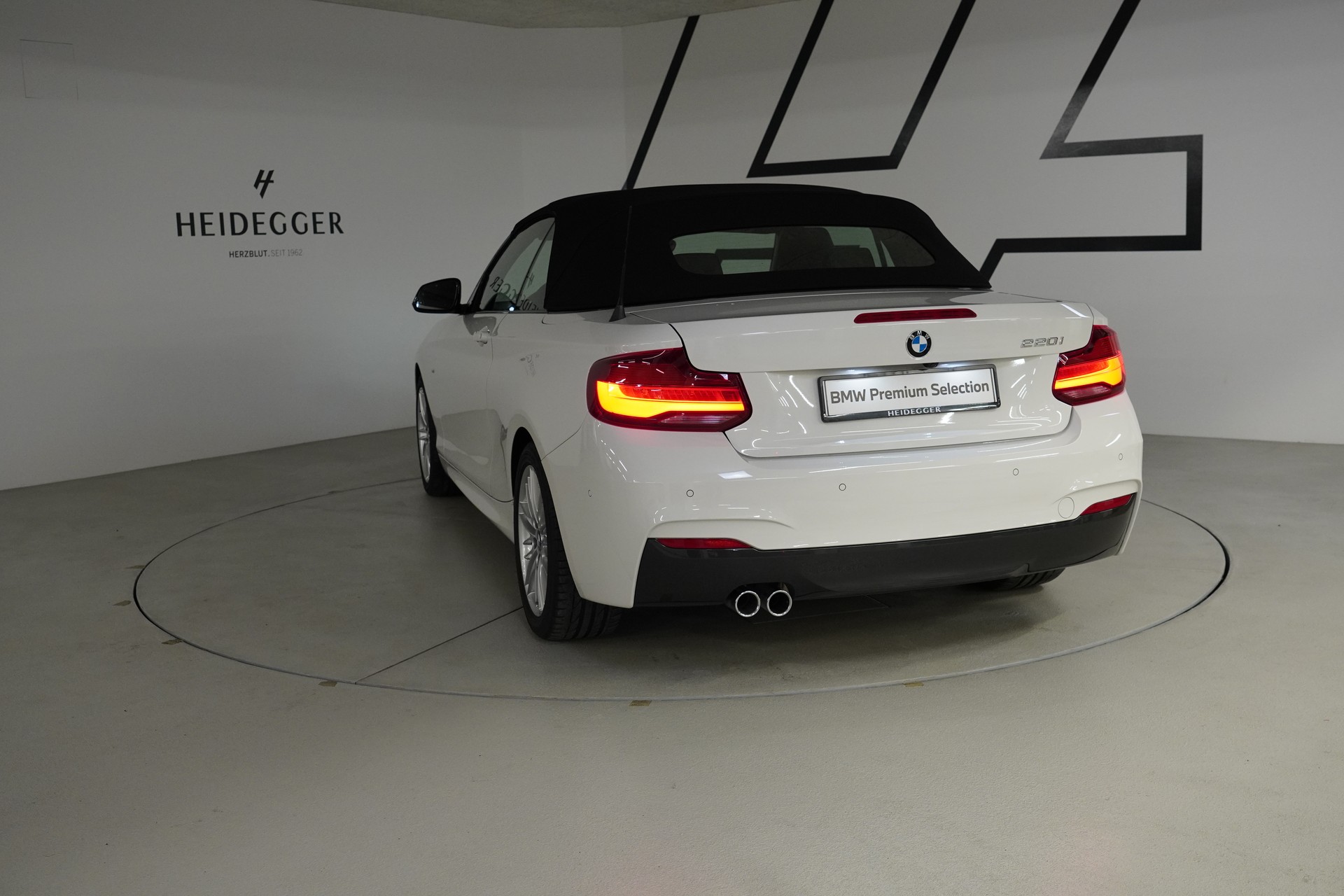 BMW 220i Steptronic M Sport - 14