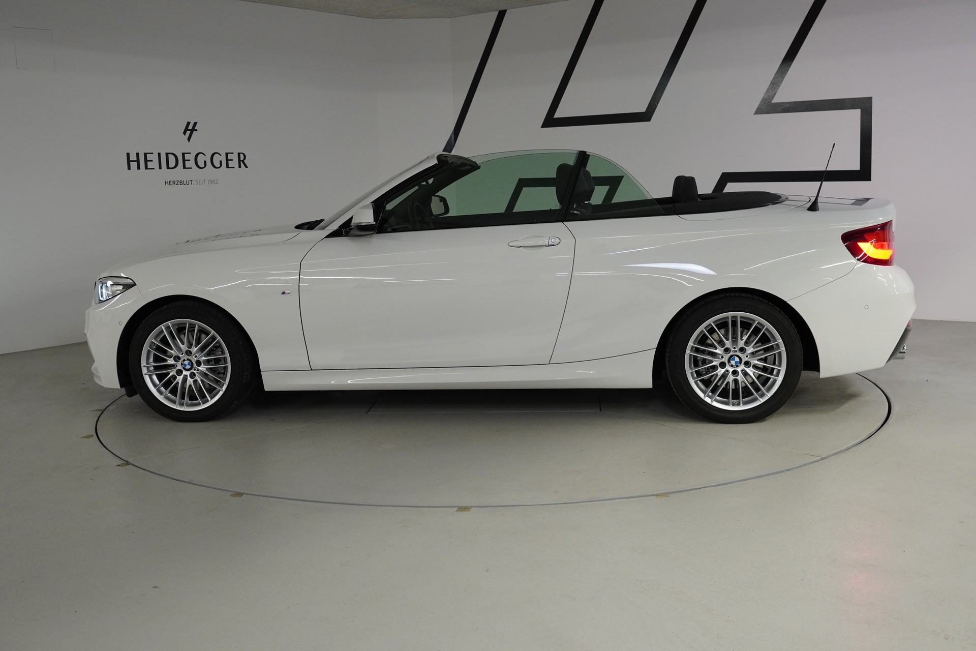 BMW 220i Steptronic M Sport - 4