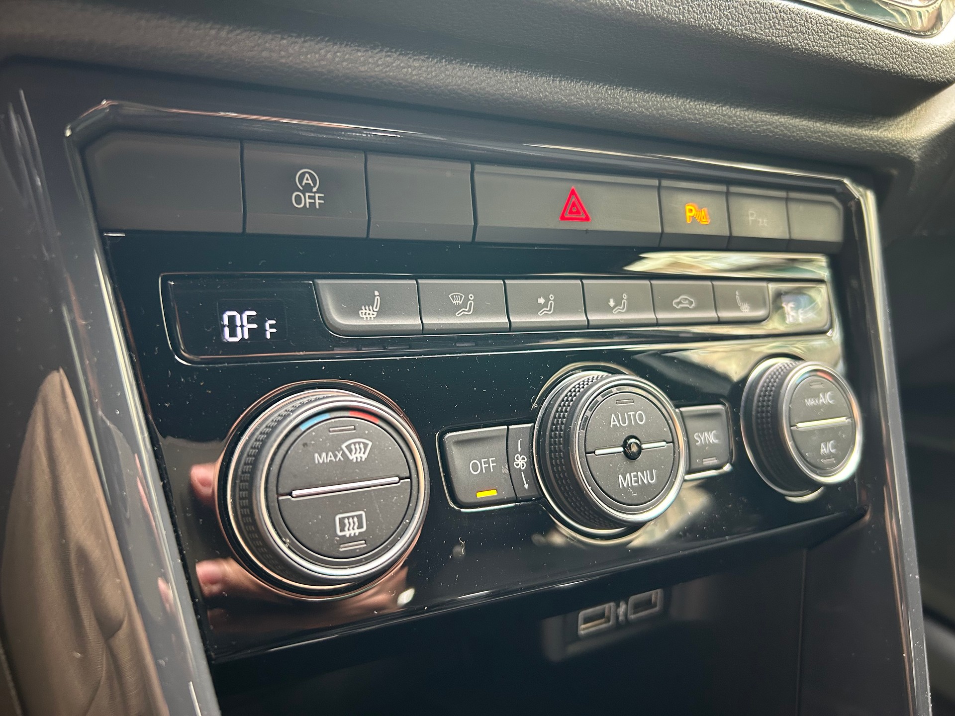 VW T-Roc 1.5 TSI R-line 4M - 9